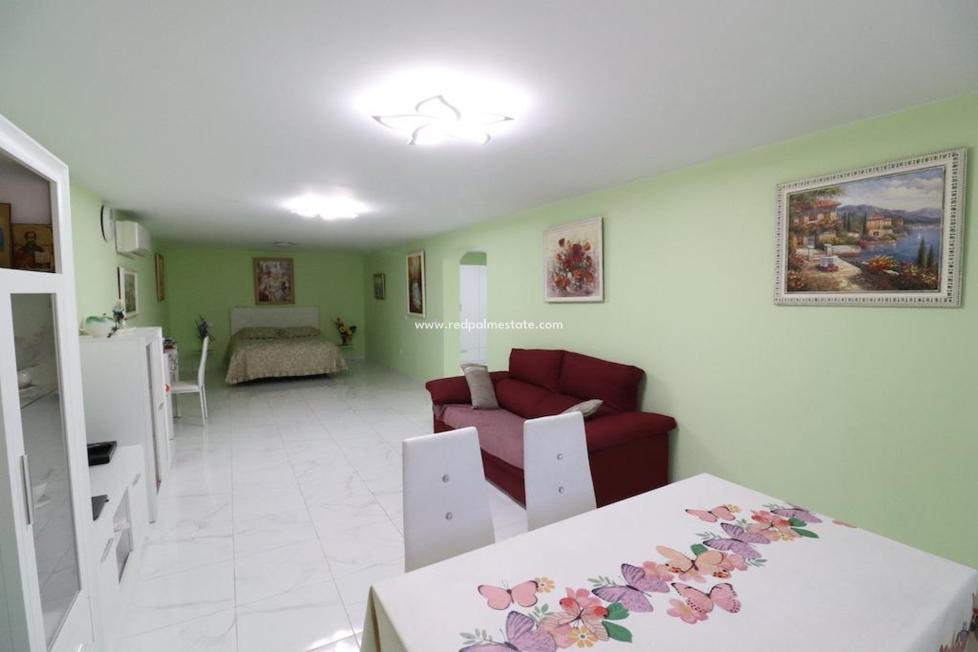 Resale - Villa -
Torrevieja - Costa Blanca