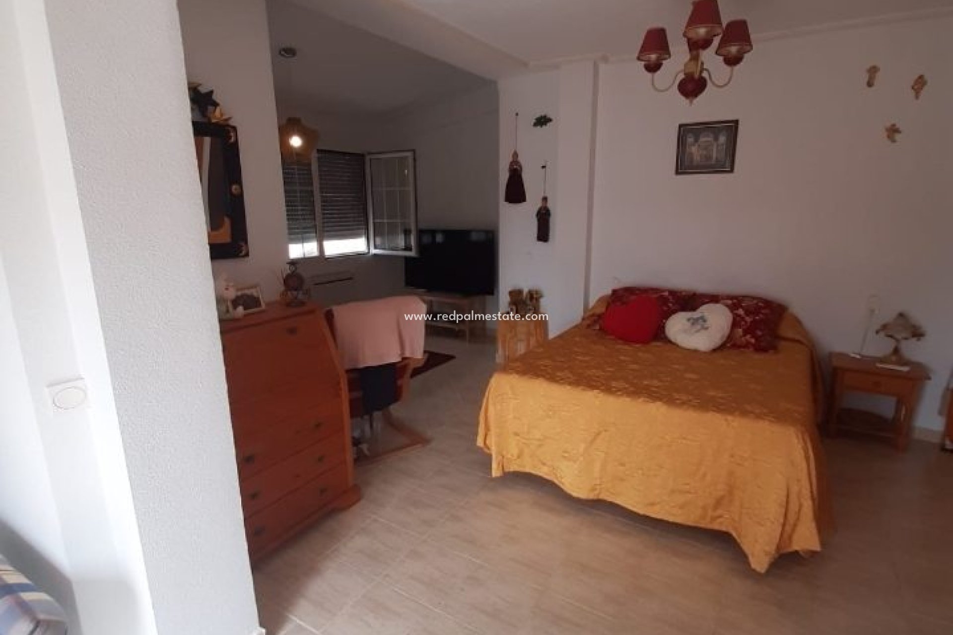 Resale - Villa -
Torrevieja - Costa Blanca