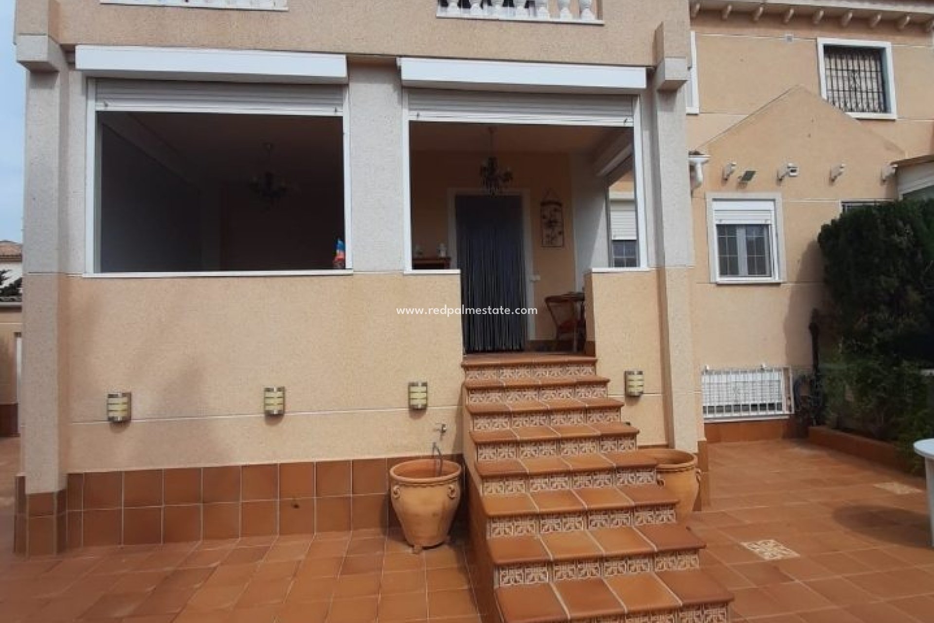 Resale - Villa -
Torrevieja - Costa Blanca