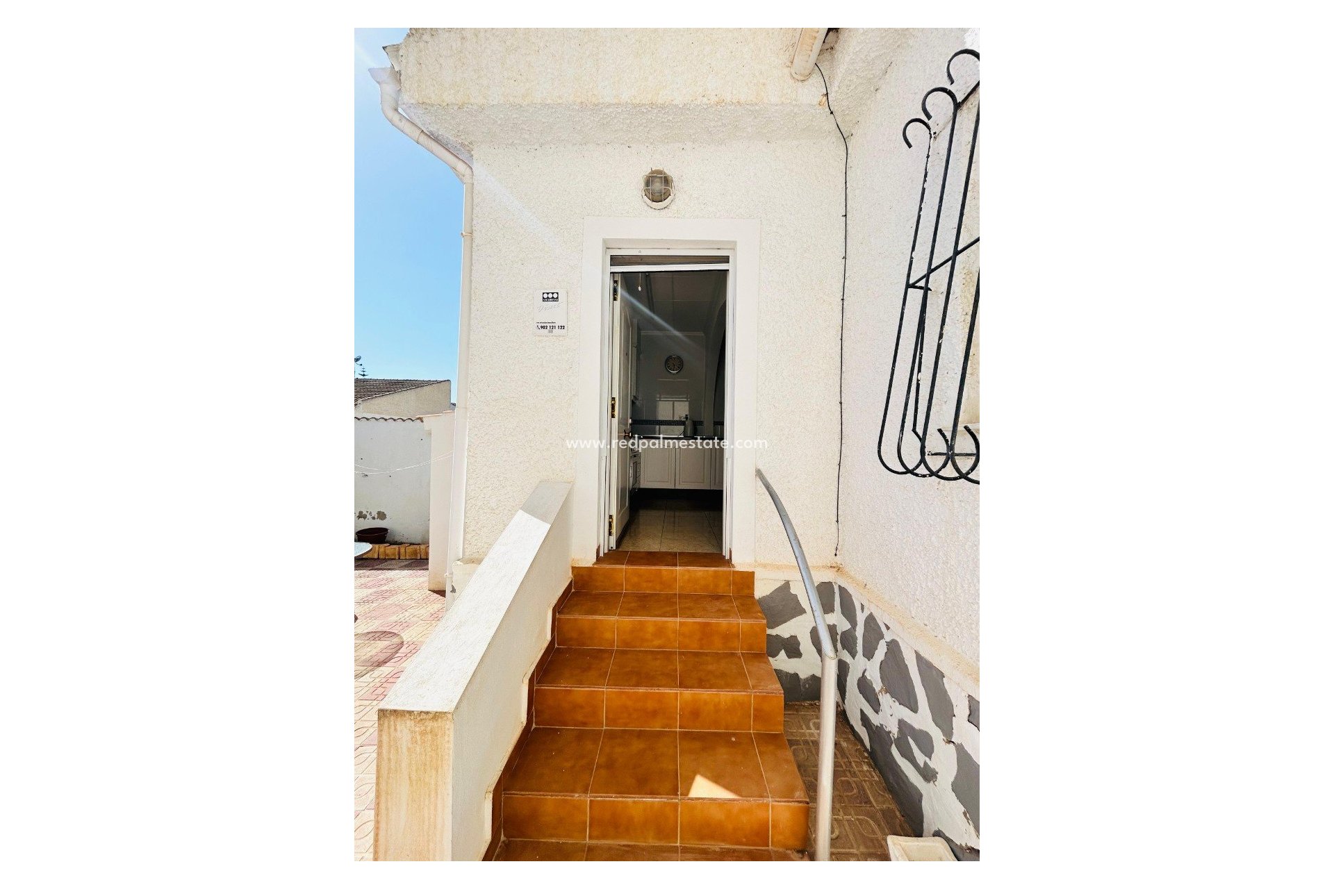 Resale - Villa -
Torrevieja - Costa Blanca