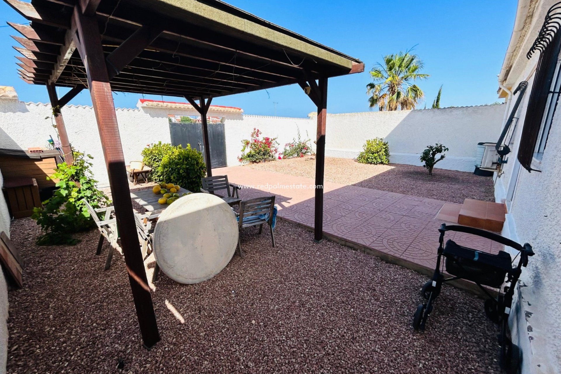 Resale - Villa -
Torrevieja - Costa Blanca