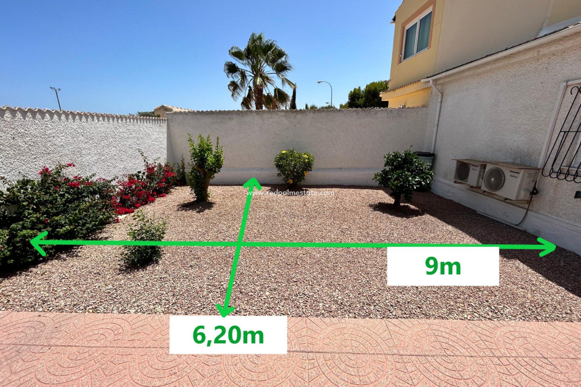 Resale - Villa -
Torrevieja - Costa Blanca