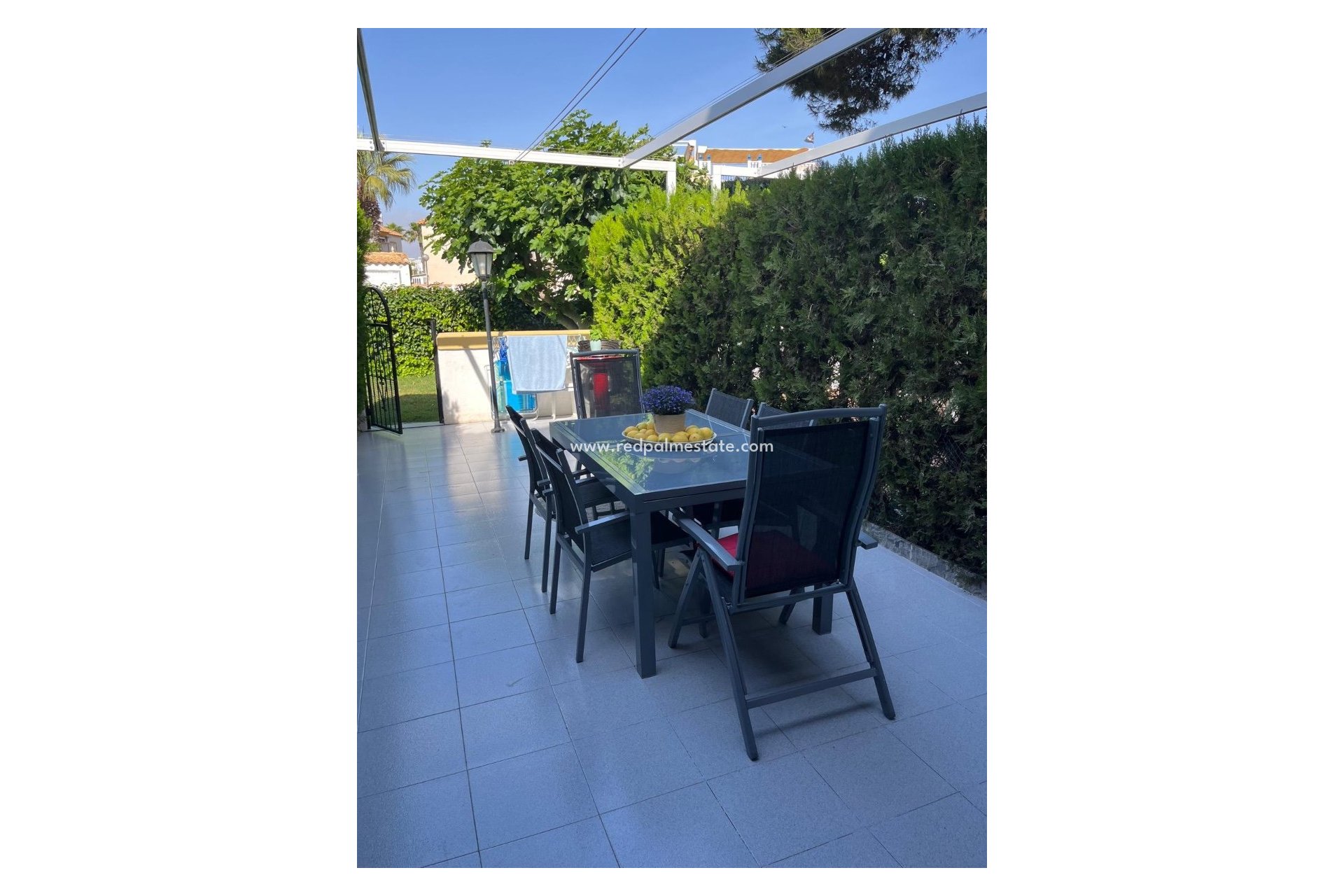 Resale - Villa -
Torrevieja - Costa Blanca