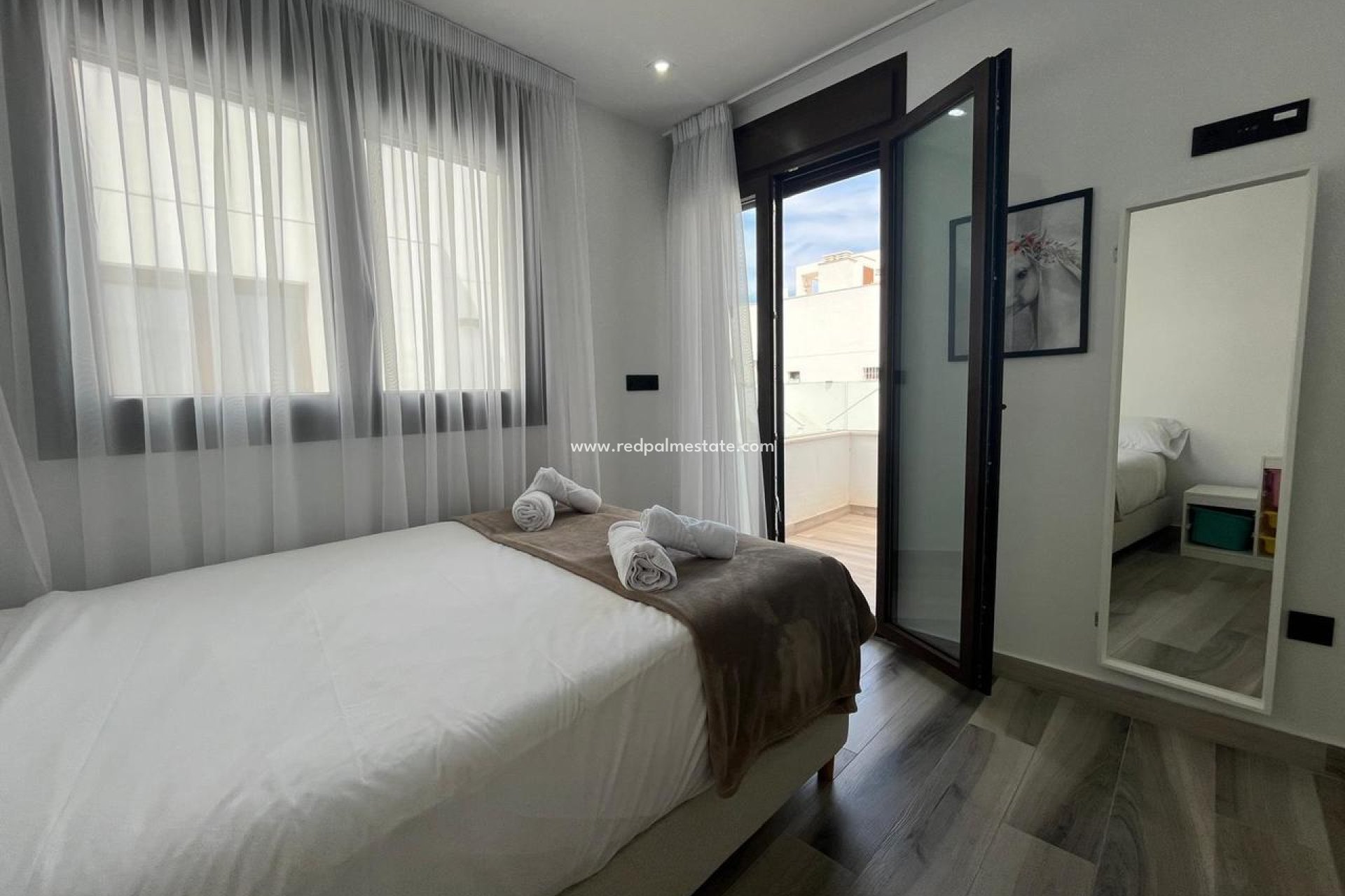 Resale - Villa -
Torrevieja - Costa Blanca