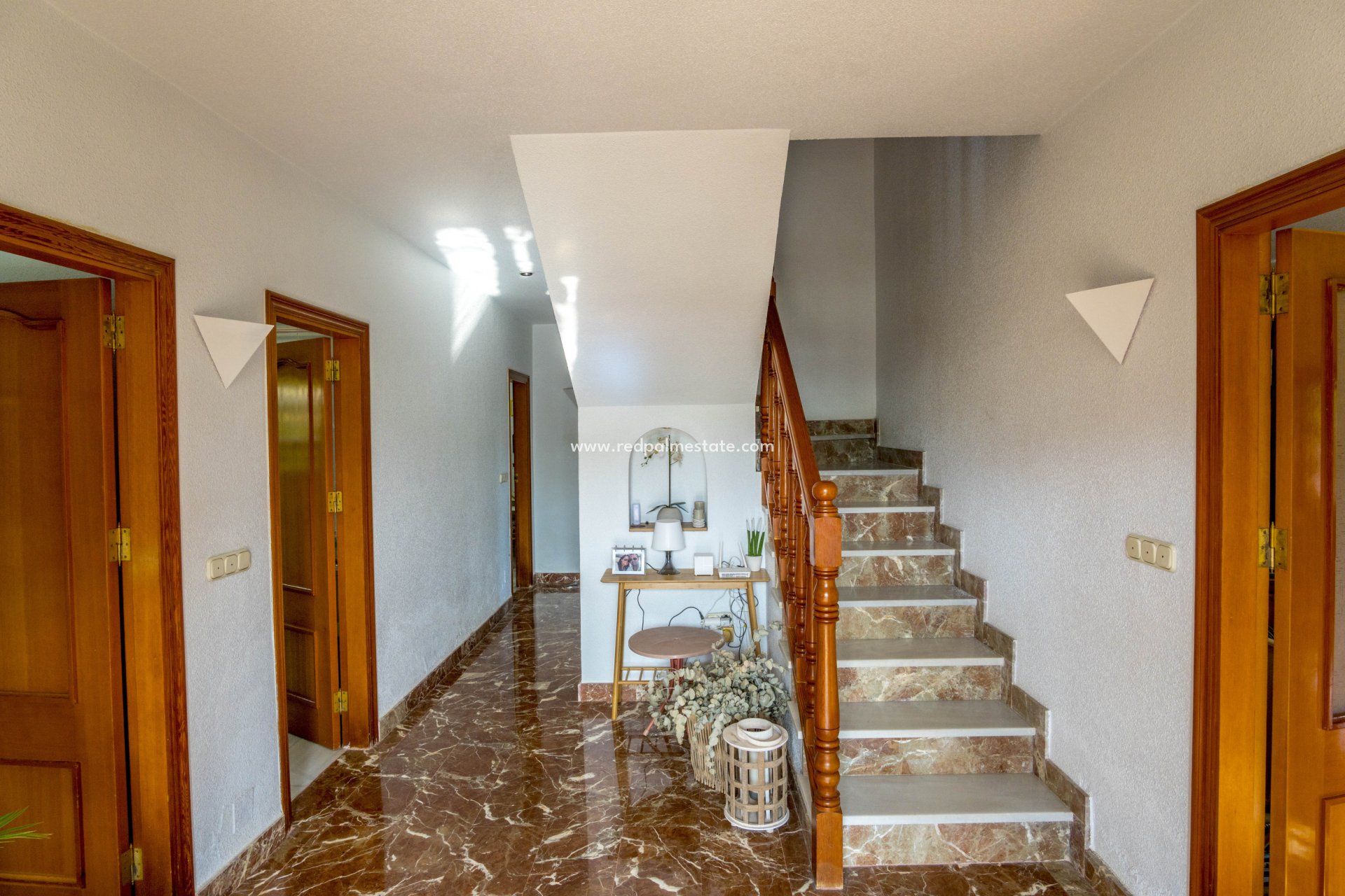 Resale - Villa -
Torrevieja - Dehesa de Campoamor