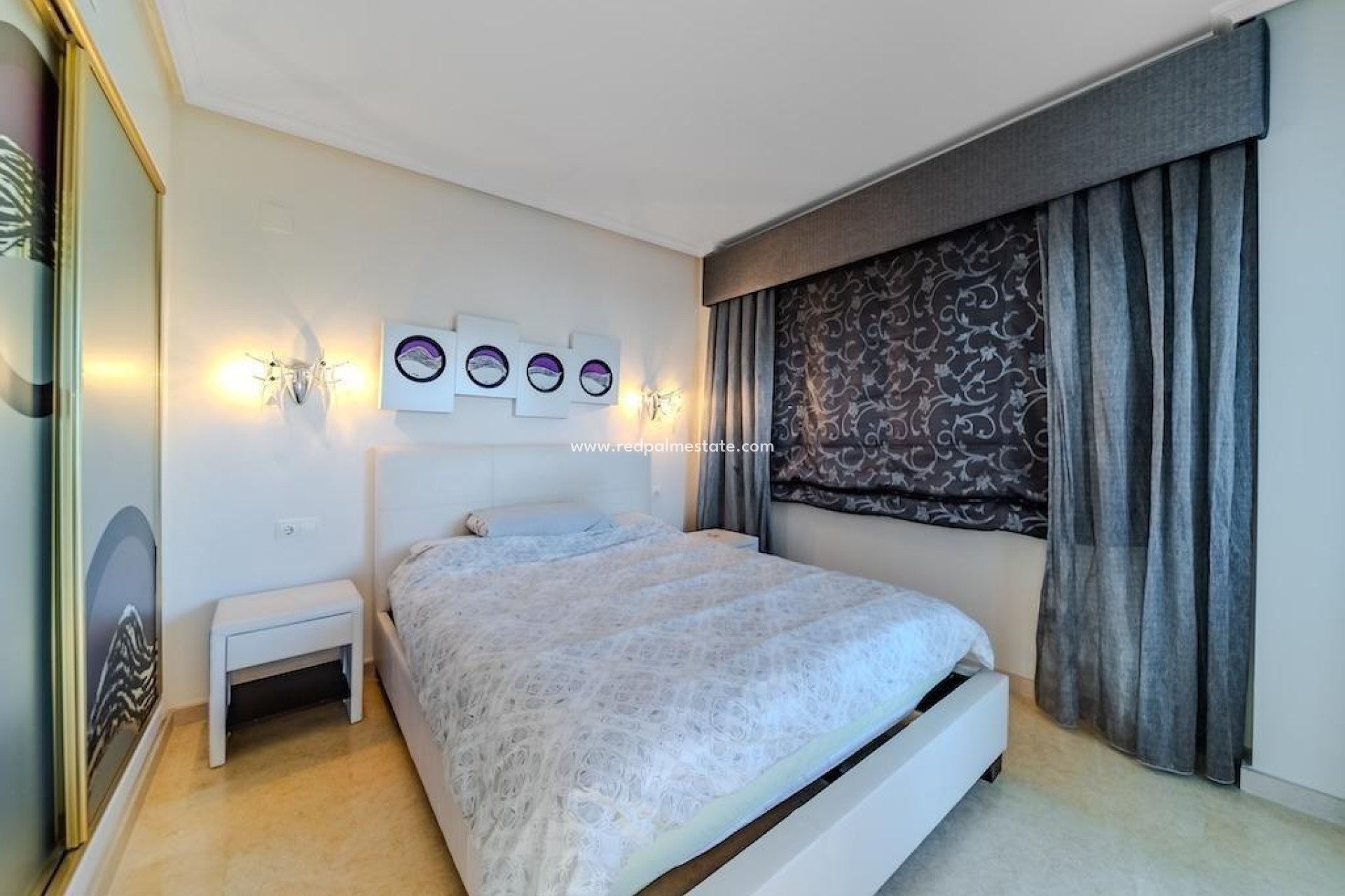 Resale - Villa -
Torrevieja - La Mata