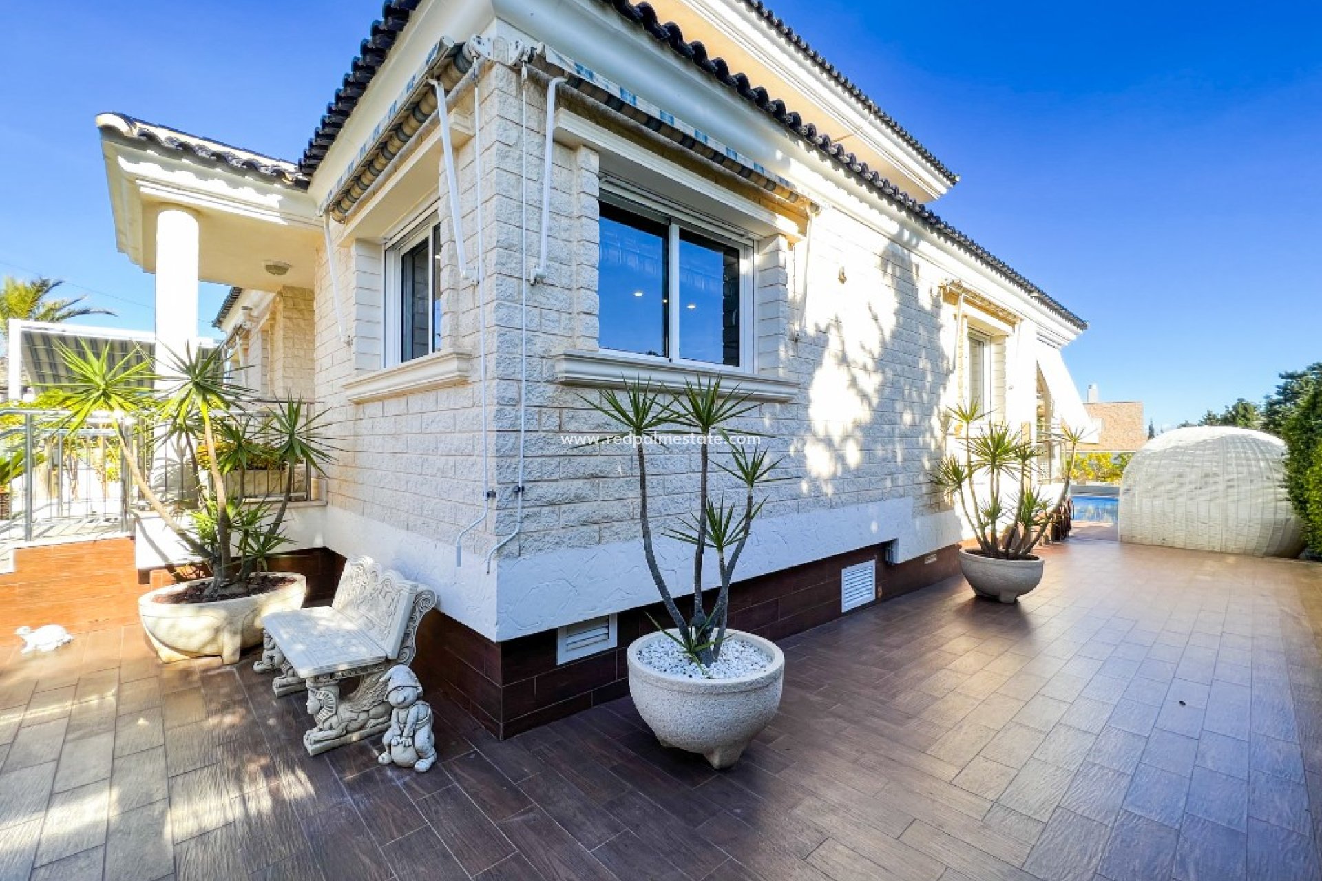 Resale - Villa -
Torrevieja - La Mata