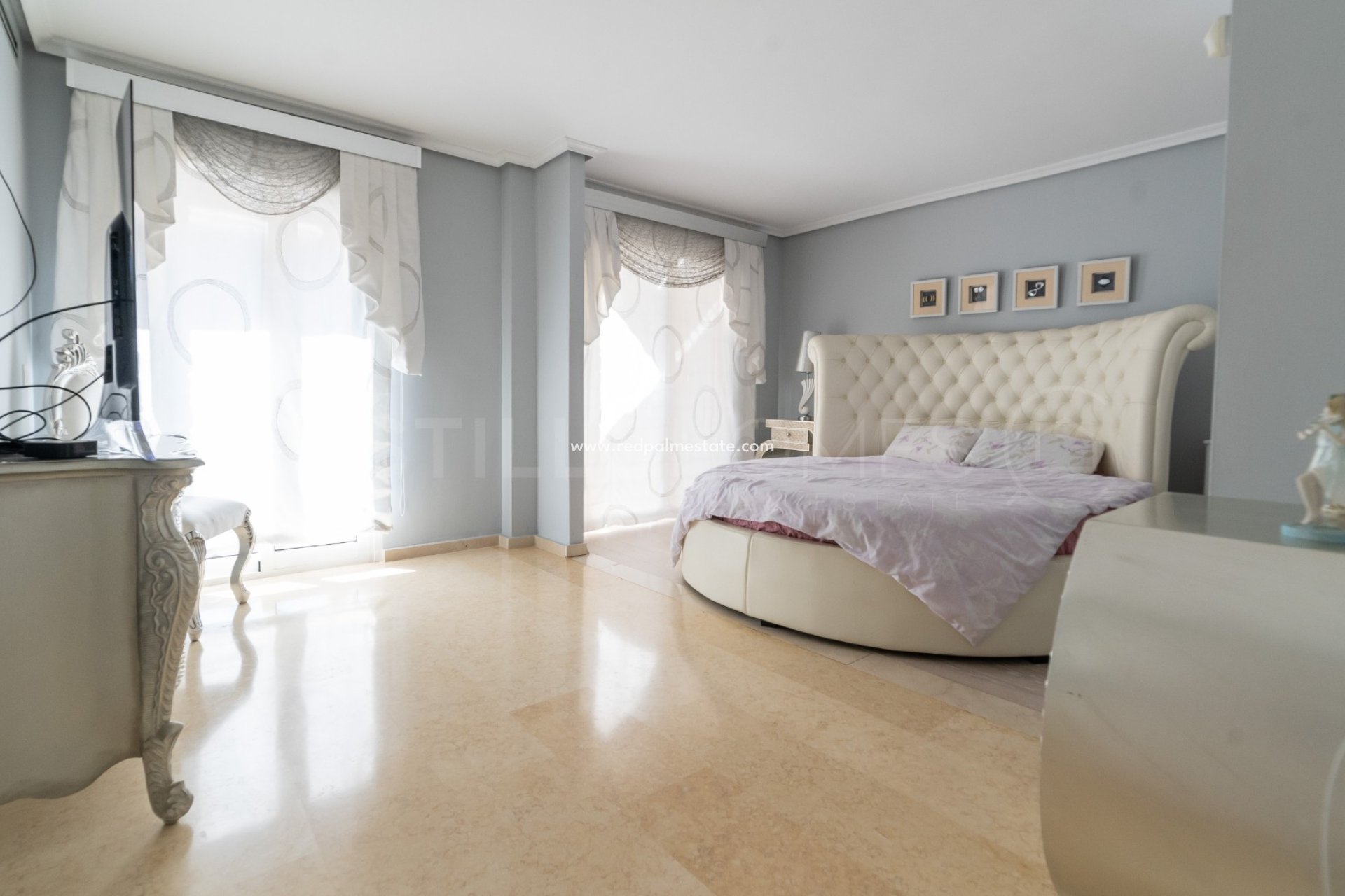 Resale - Villa -
Torrevieja - La Mata