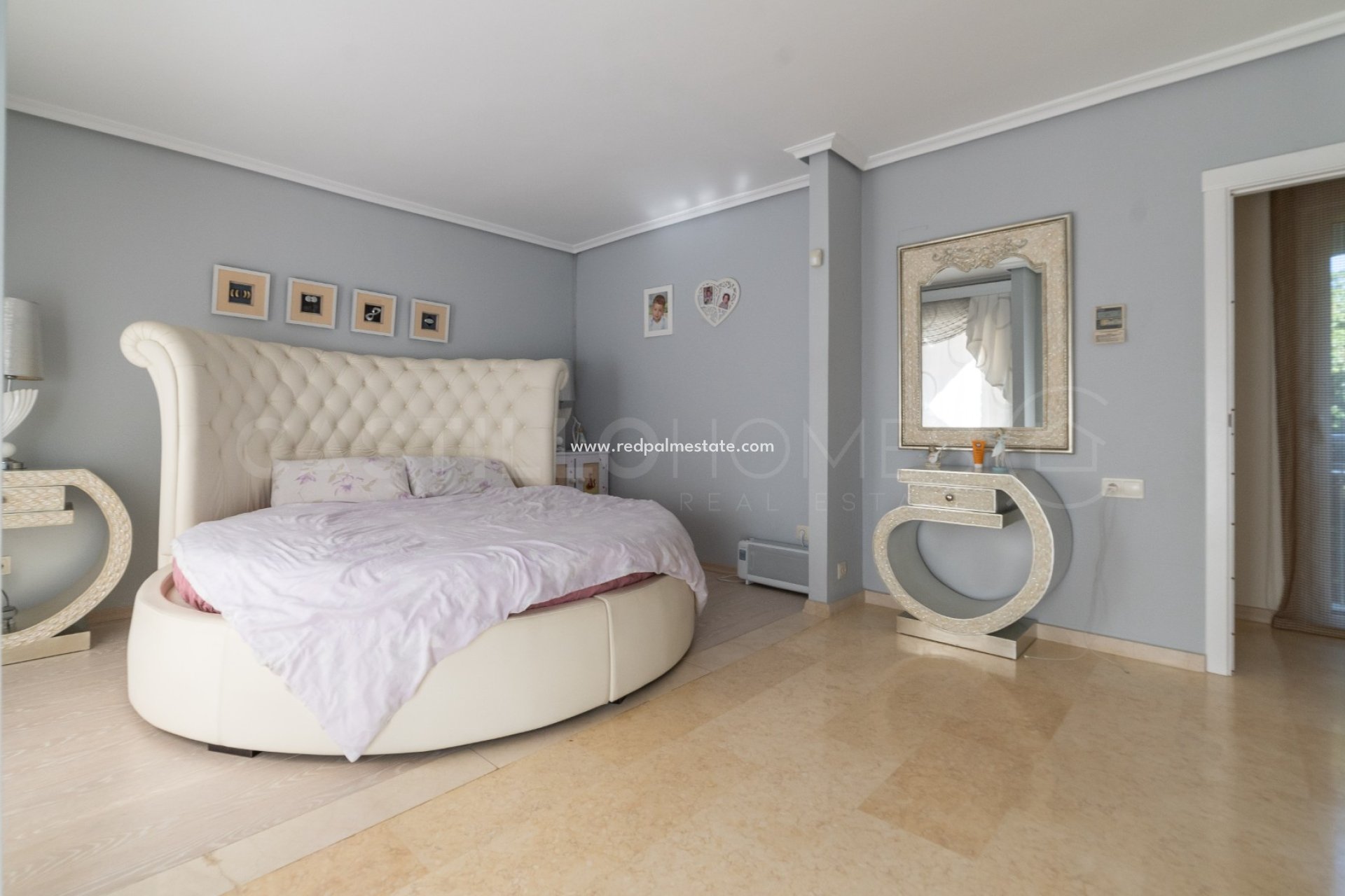 Resale - Villa -
Torrevieja - La Mata