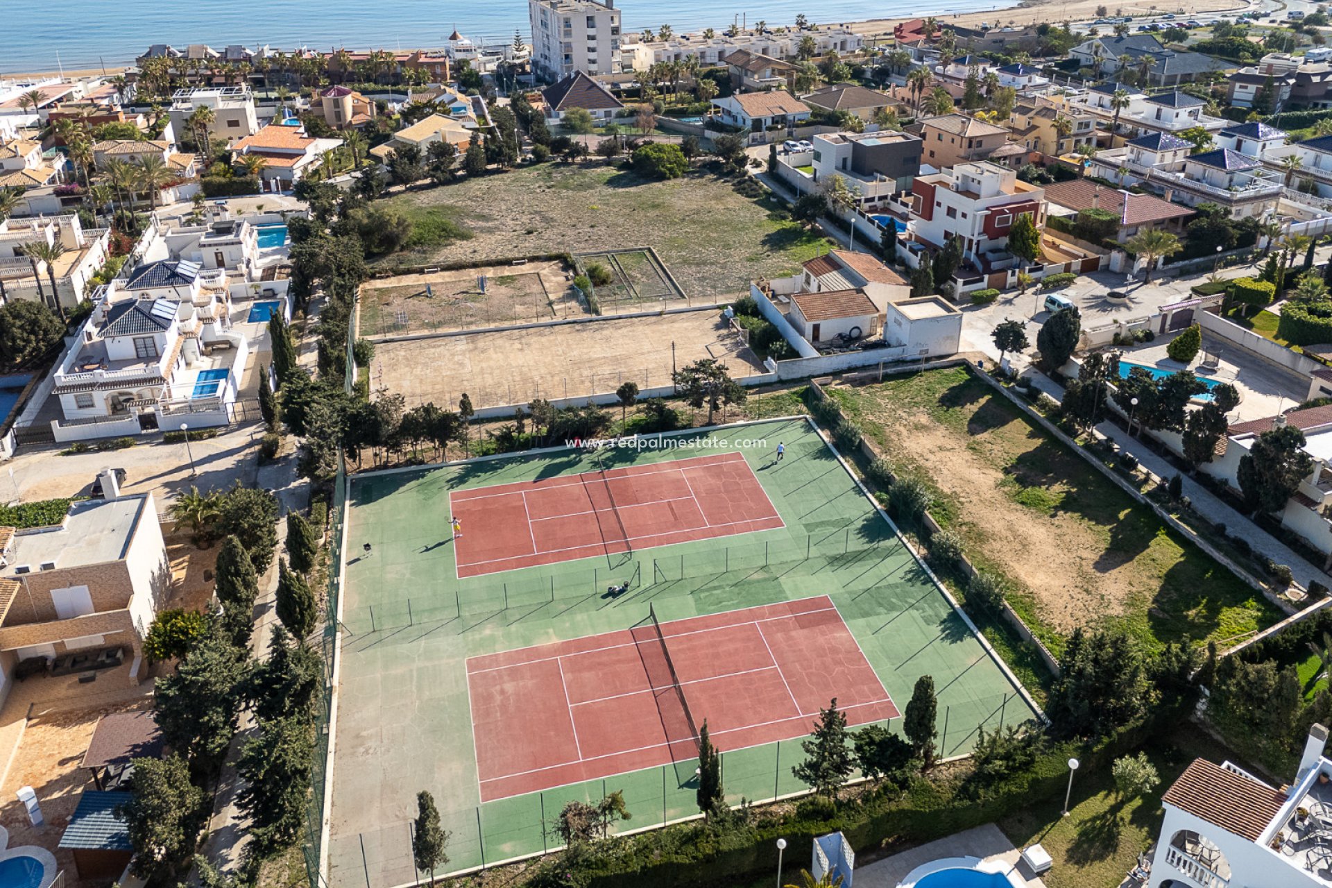 Resale - Villa -
Torrevieja - La Mata