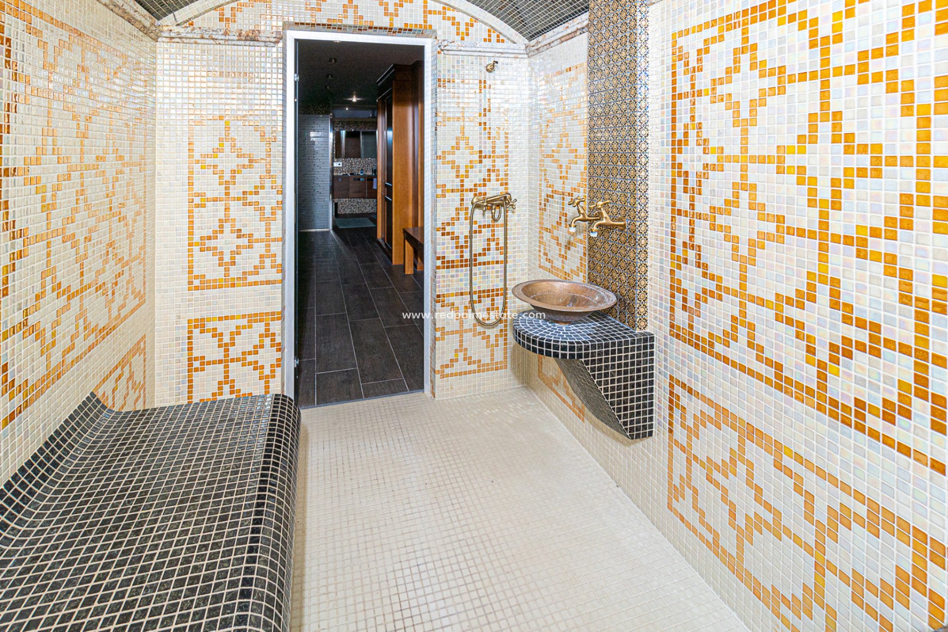 Resale - Villa -
Torrevieja - La Mata