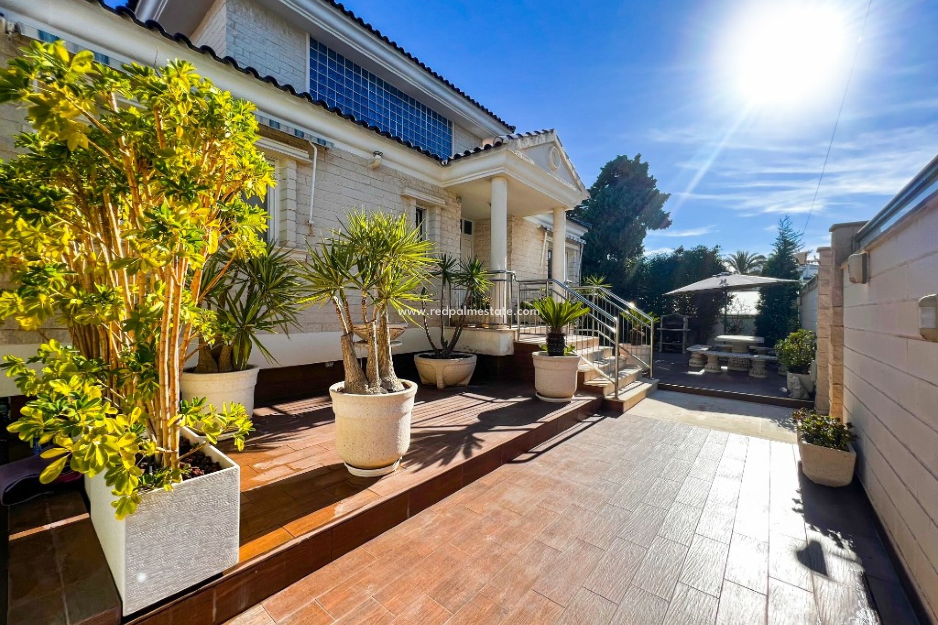 Resale - Villa -
Torrevieja - La Mata