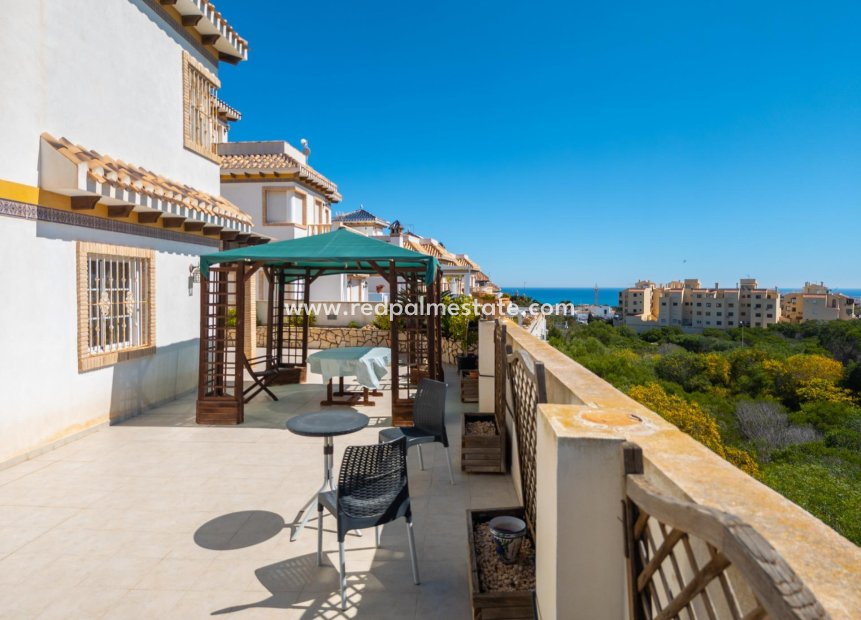 Resale - Villa -
Torrevieja - La Mata