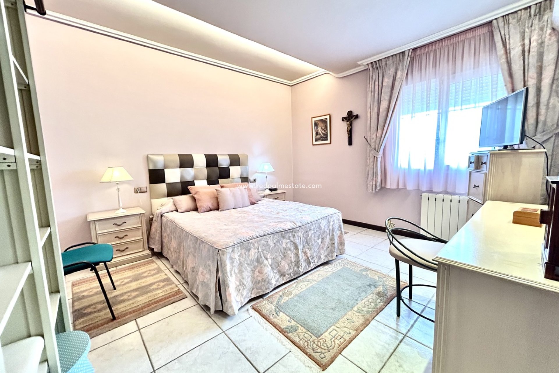 Resale - Villa -
Torrevieja - La Mata