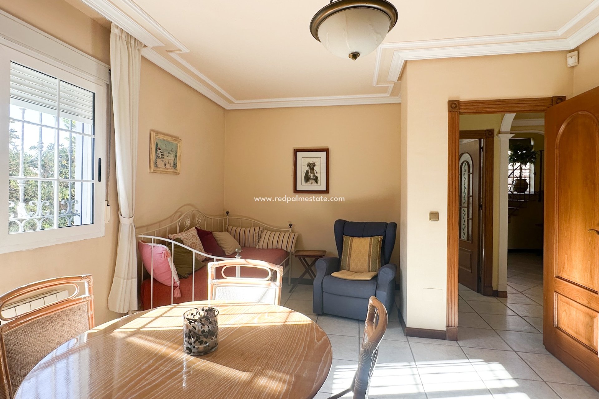 Resale - Villa -
Torrevieja - La Mata