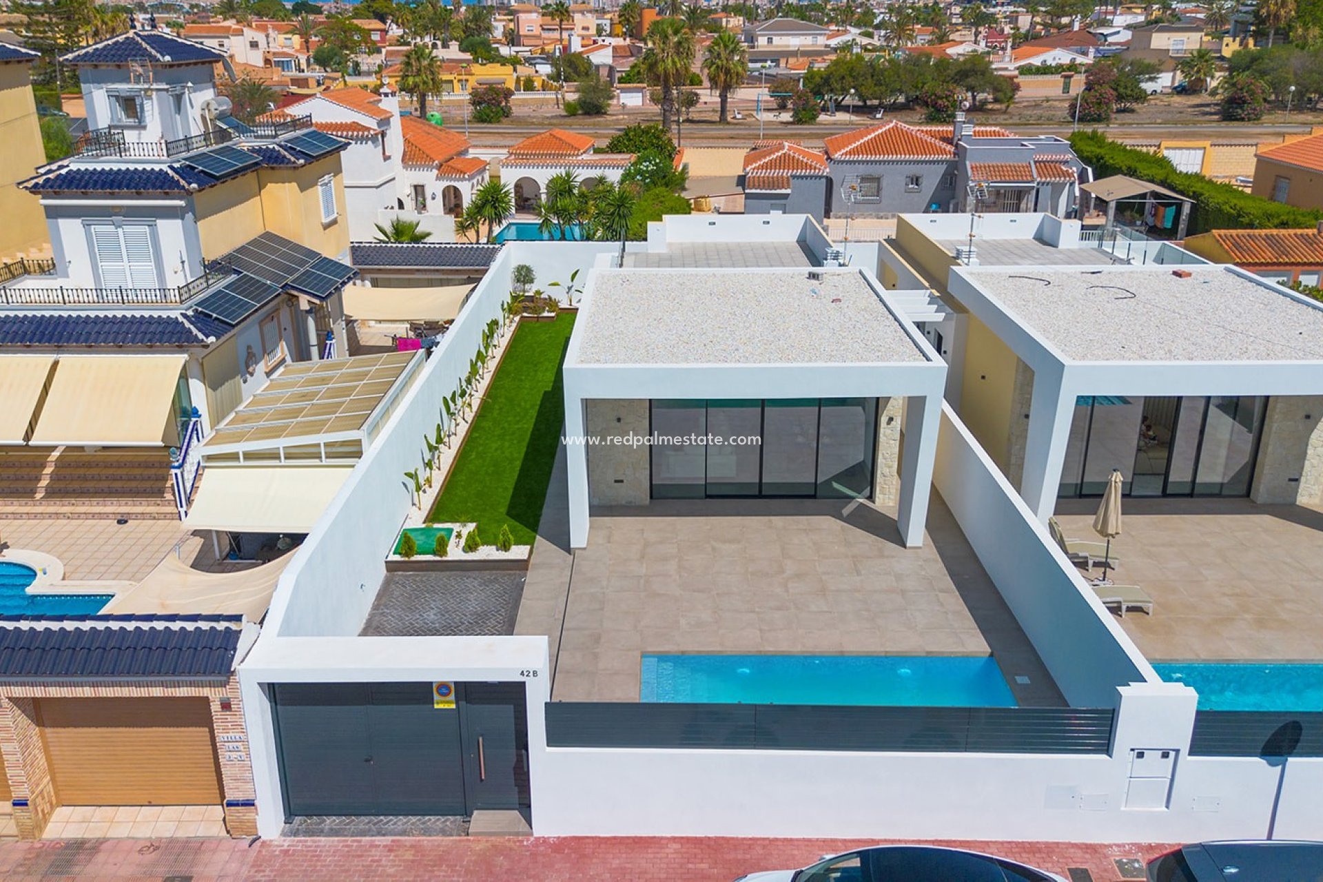 Resale - Villa -
Torrevieja - La Siesta - El Salado - Torreta