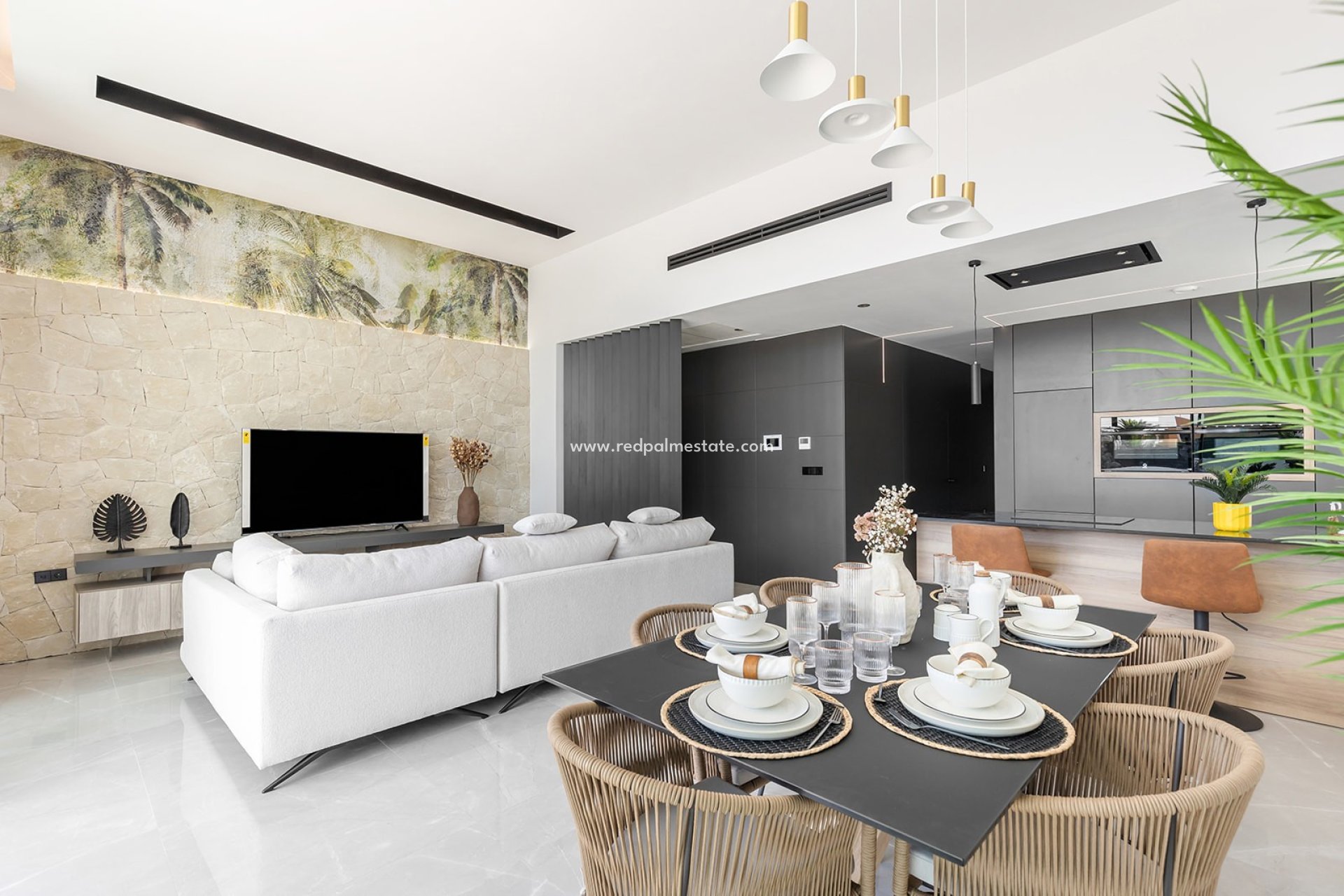 Resale - Villa -
Torrevieja - La Siesta - El Salado - Torreta