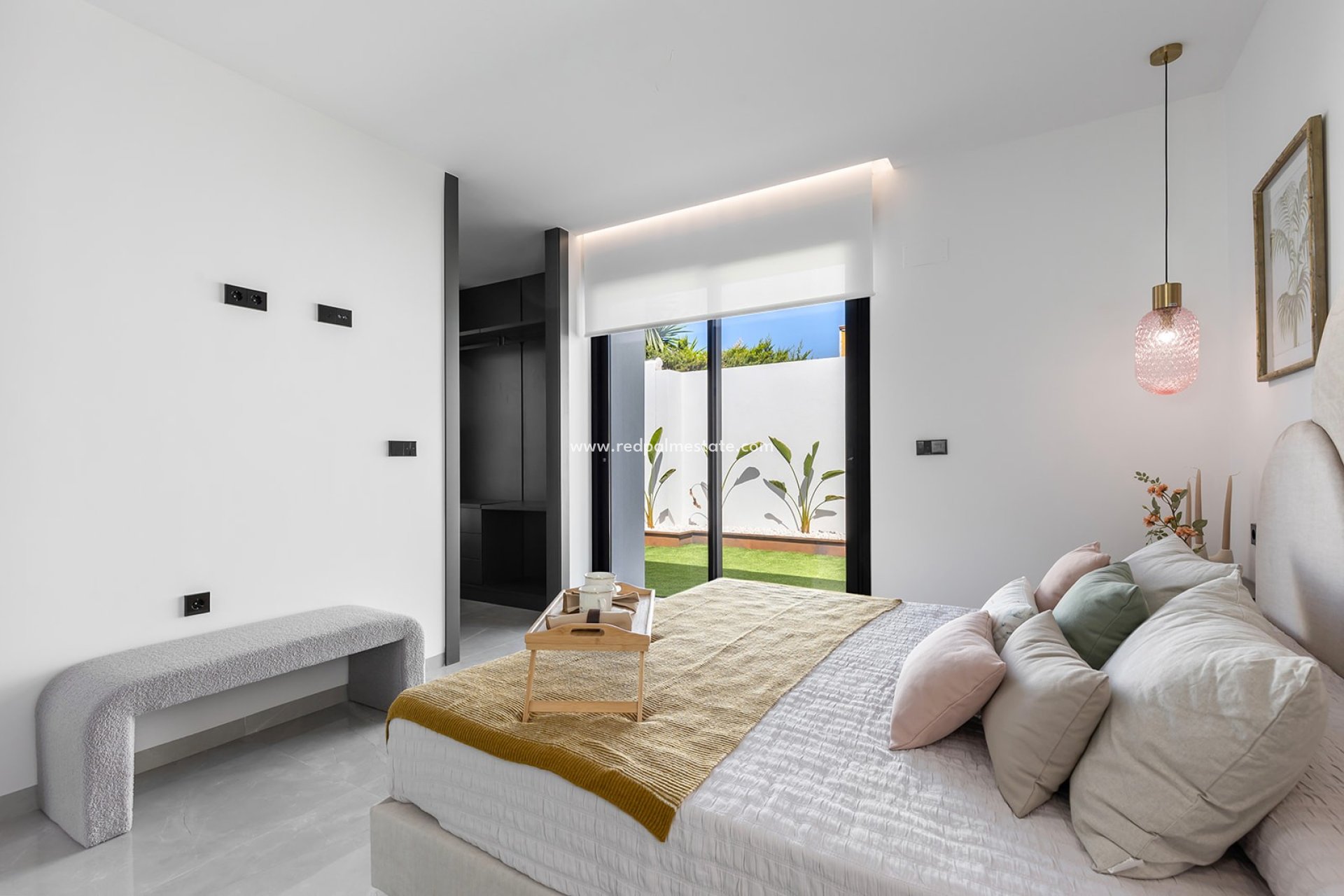 Resale - Villa -
Torrevieja - La Siesta - El Salado - Torreta