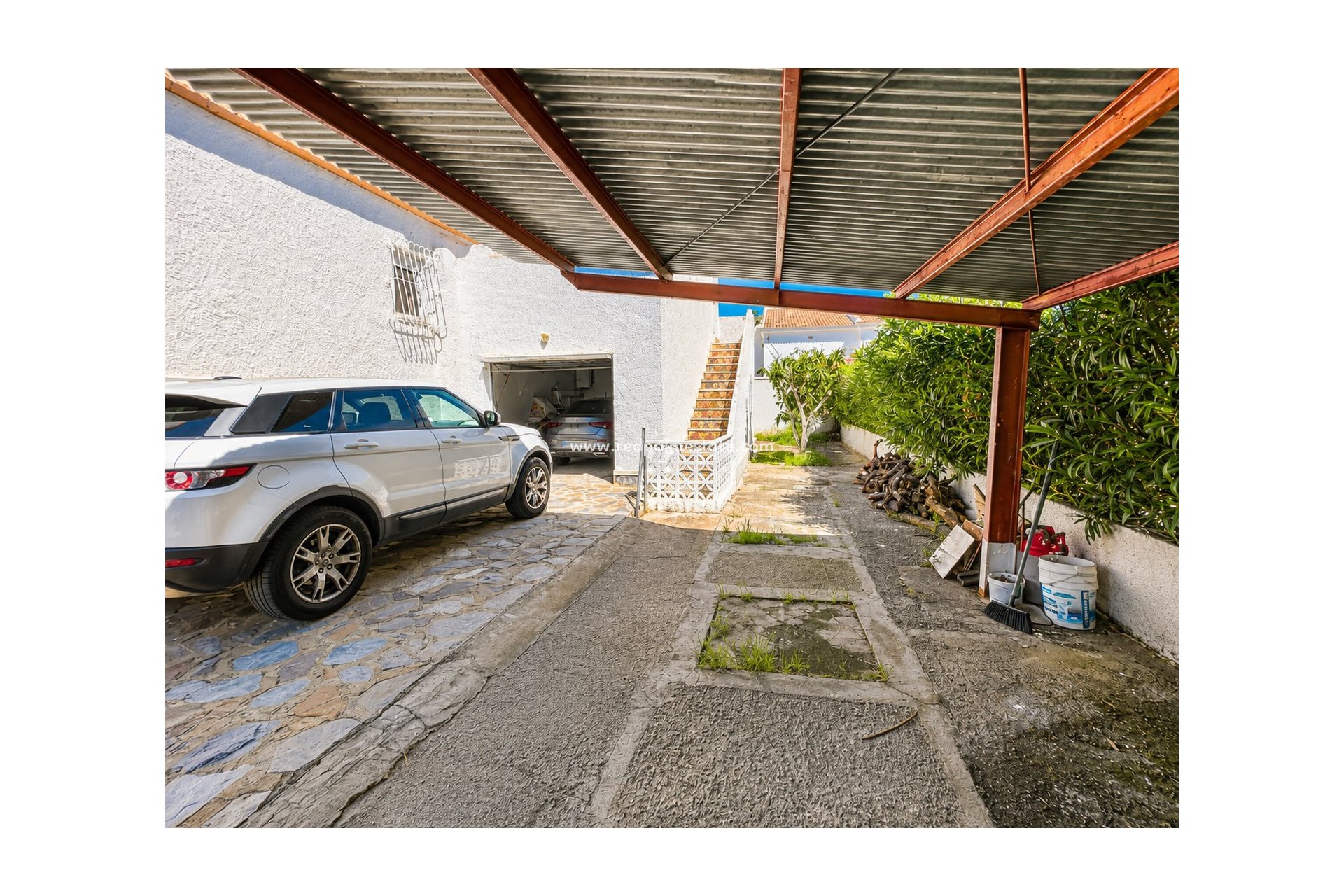 Resale - Villa -
Torrevieja - La Siesta - El Salado - Torreta