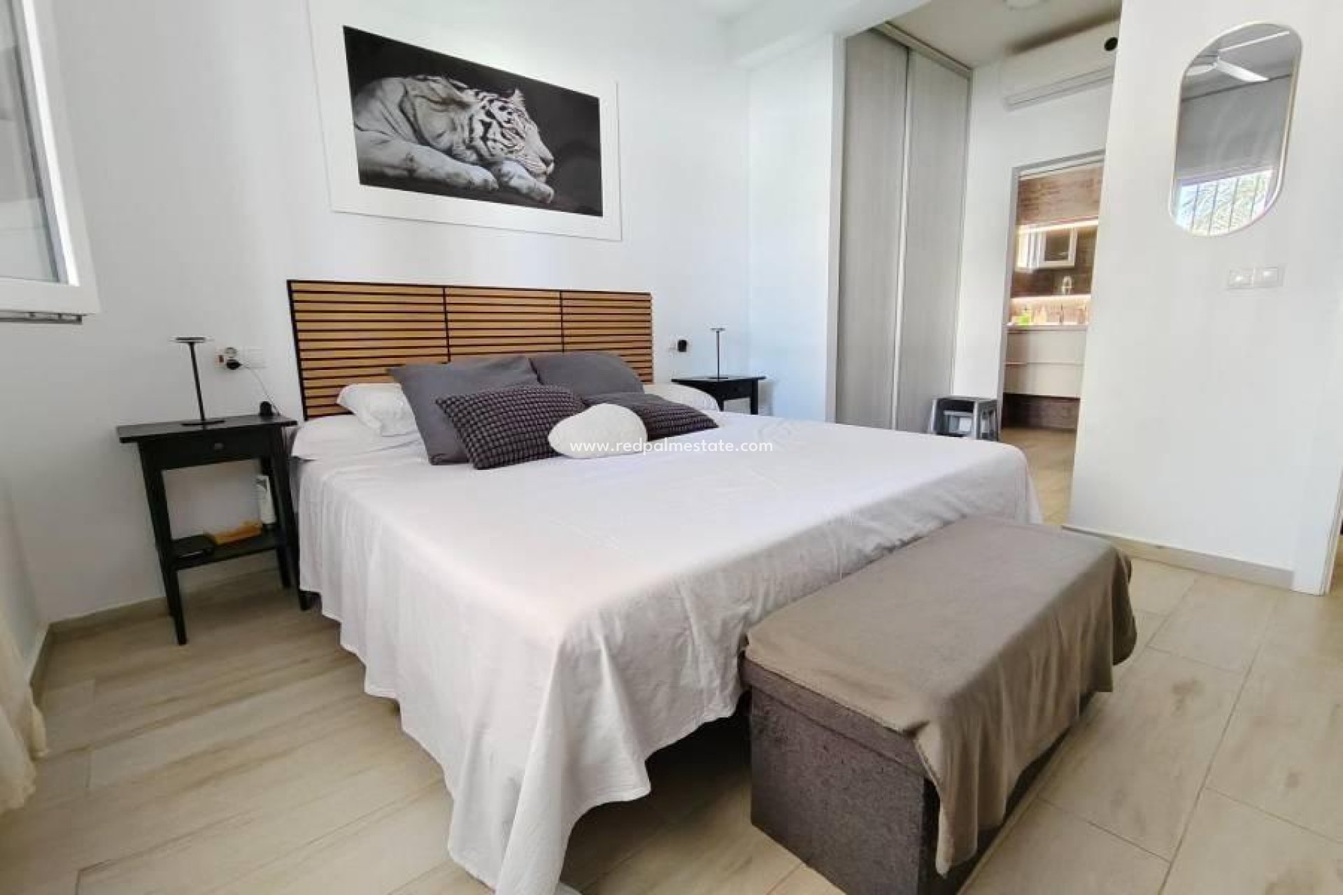 Resale - Villa -
Torrevieja - La Siesta - El Salado - Torreta