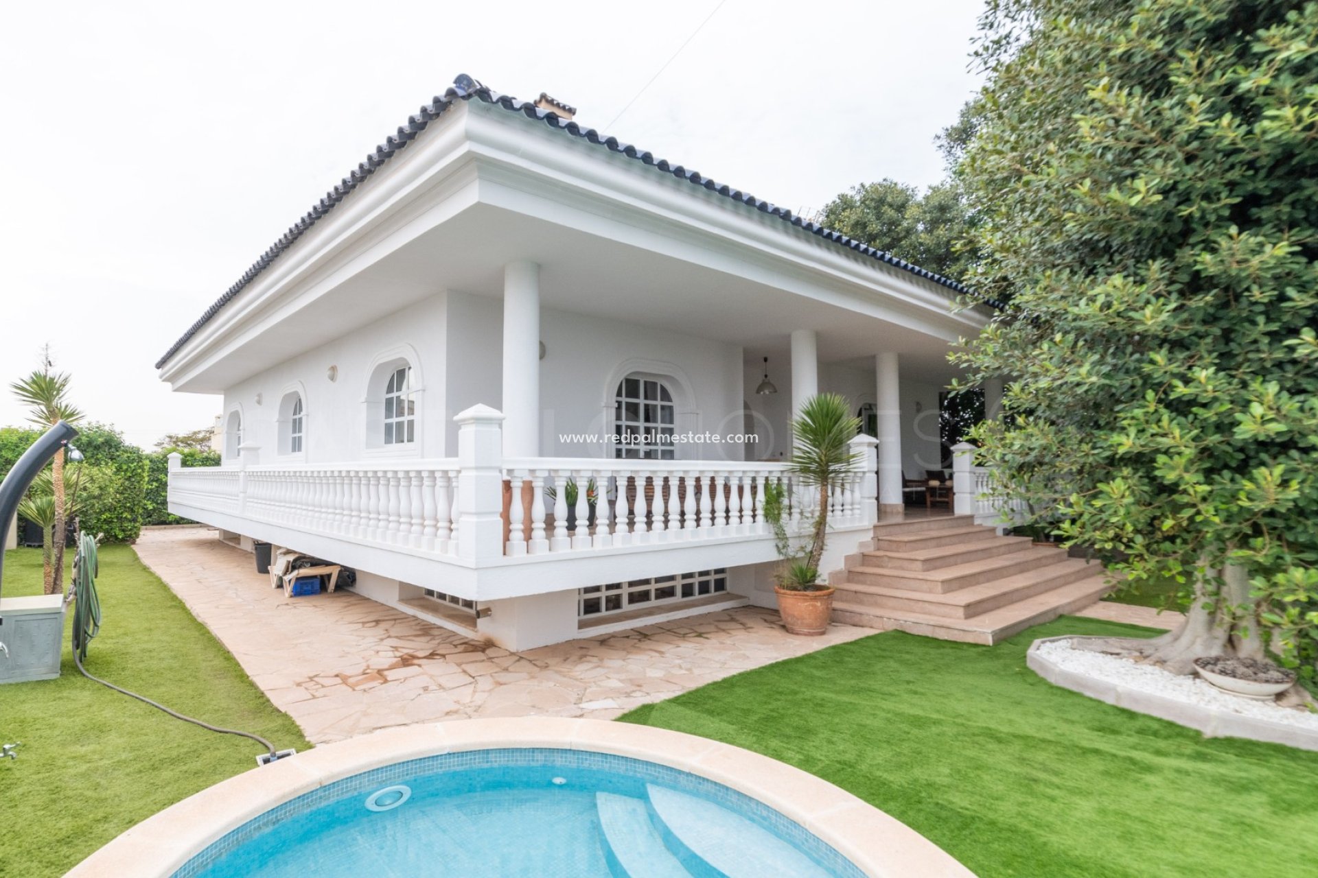 Resale - Villa -
Torrevieja - La Siesta - El Salado -  Torreta