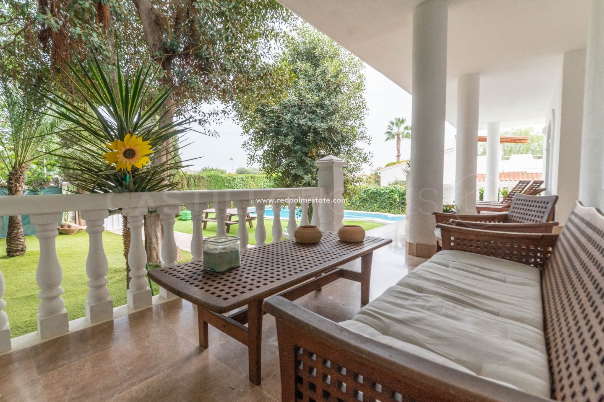 Resale - Villa -
Torrevieja - La Siesta - El Salado -  Torreta