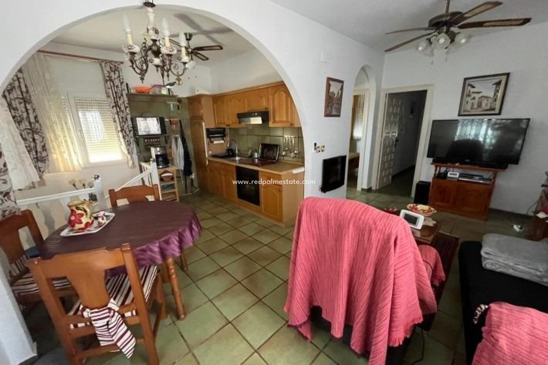 Resale - Villa -
Torrevieja - La Siesta - El Salado -  Torreta