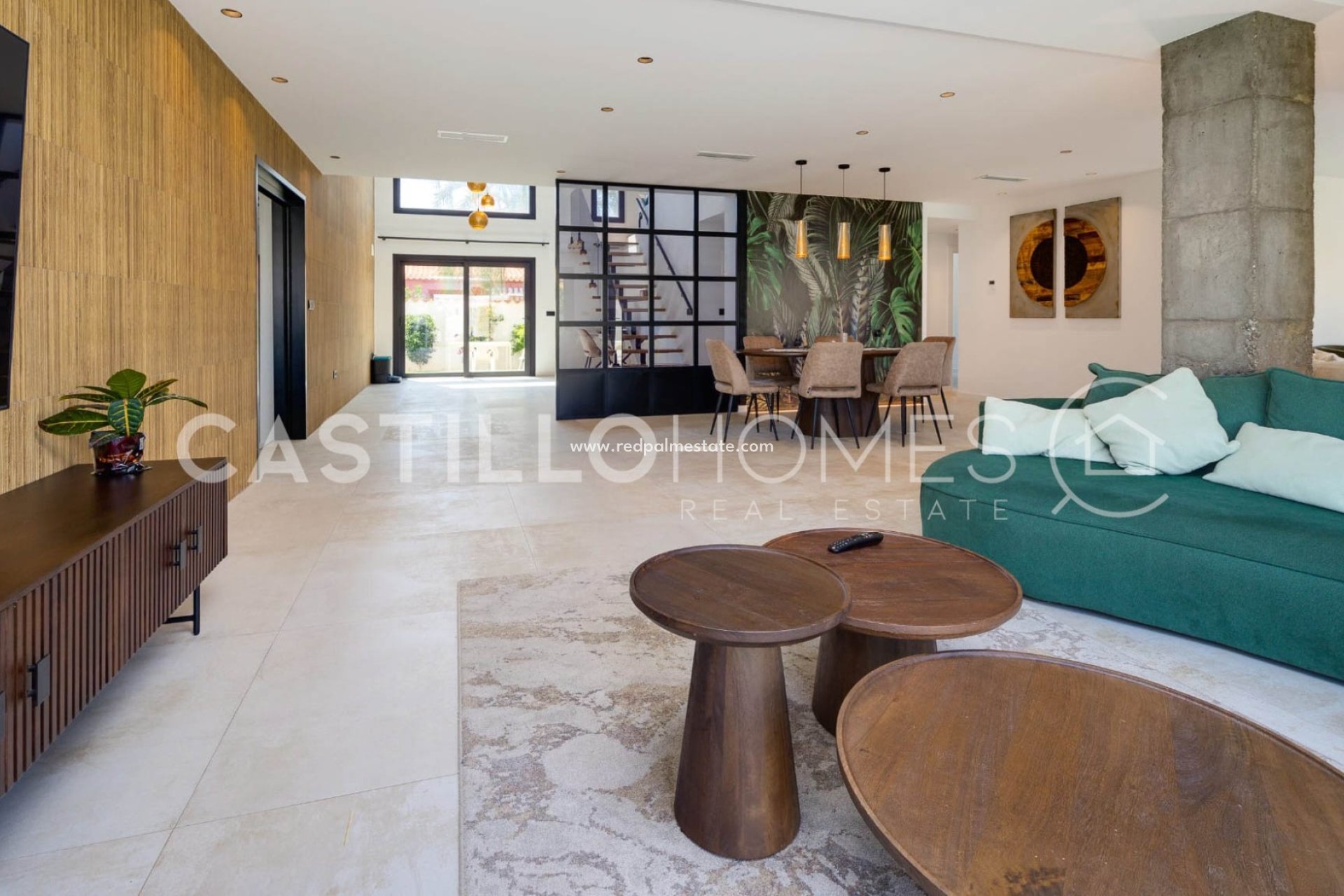 Resale - Villa -
Torrevieja - La Siesta - El Salado -  Torreta