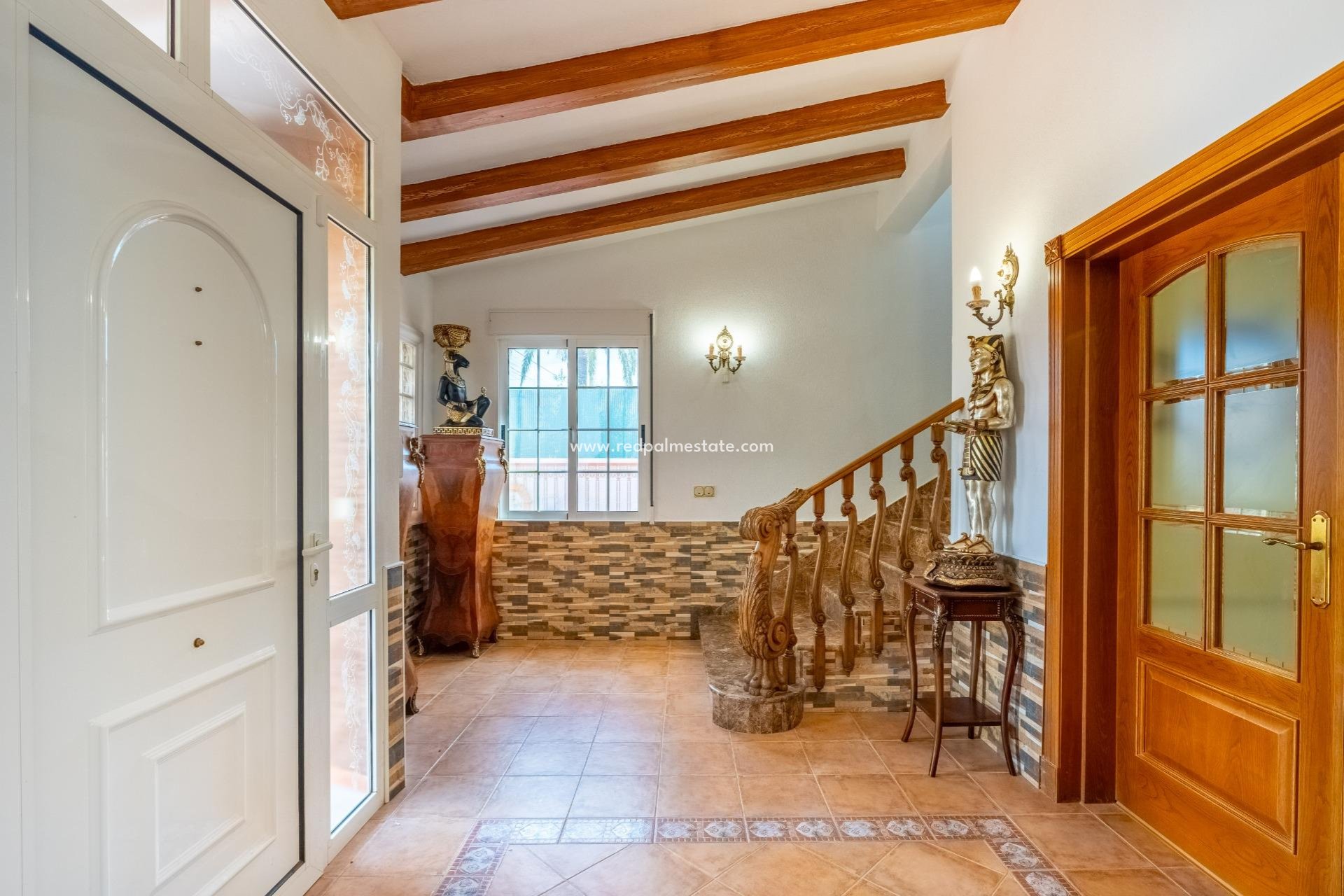 Resale - Villa -
Torrevieja - La Siesta - El Salado -  Torreta