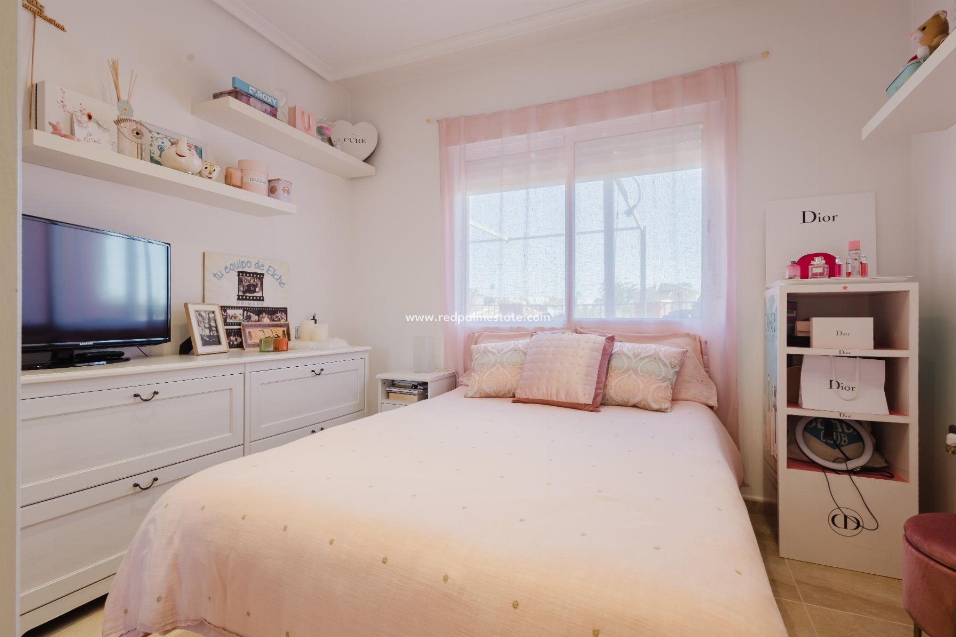 Resale - Villa -
Torrevieja - La Siesta - El Salado - Torreta