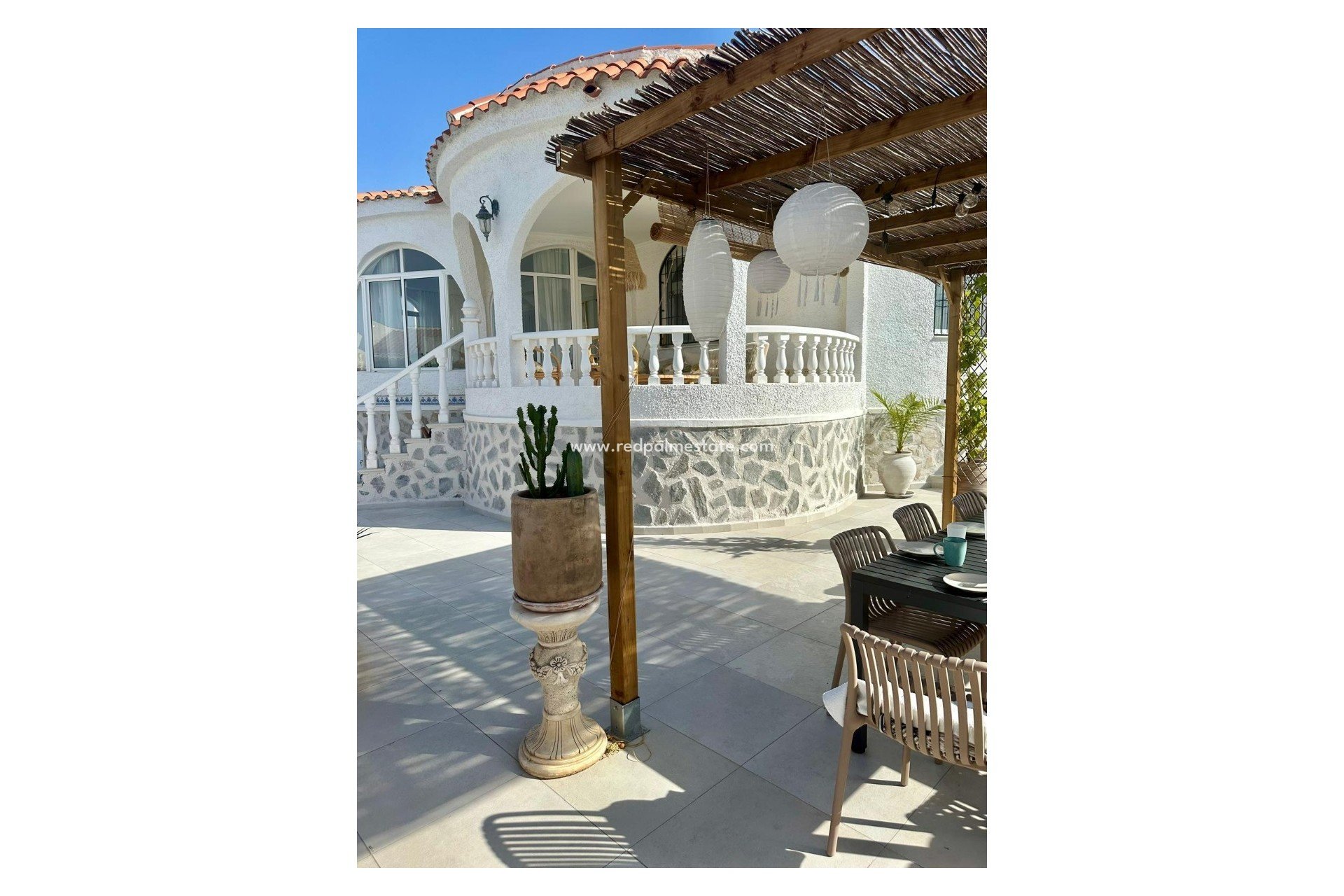 Resale - Villa -
Torrevieja - La Siesta - El Salado -  Torreta