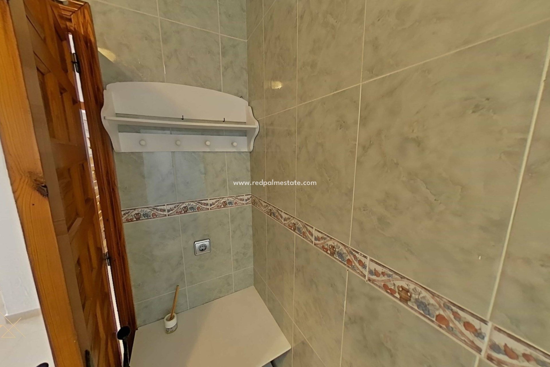 Resale - Villa -
Torrevieja - La Siesta - El Salado -  Torreta