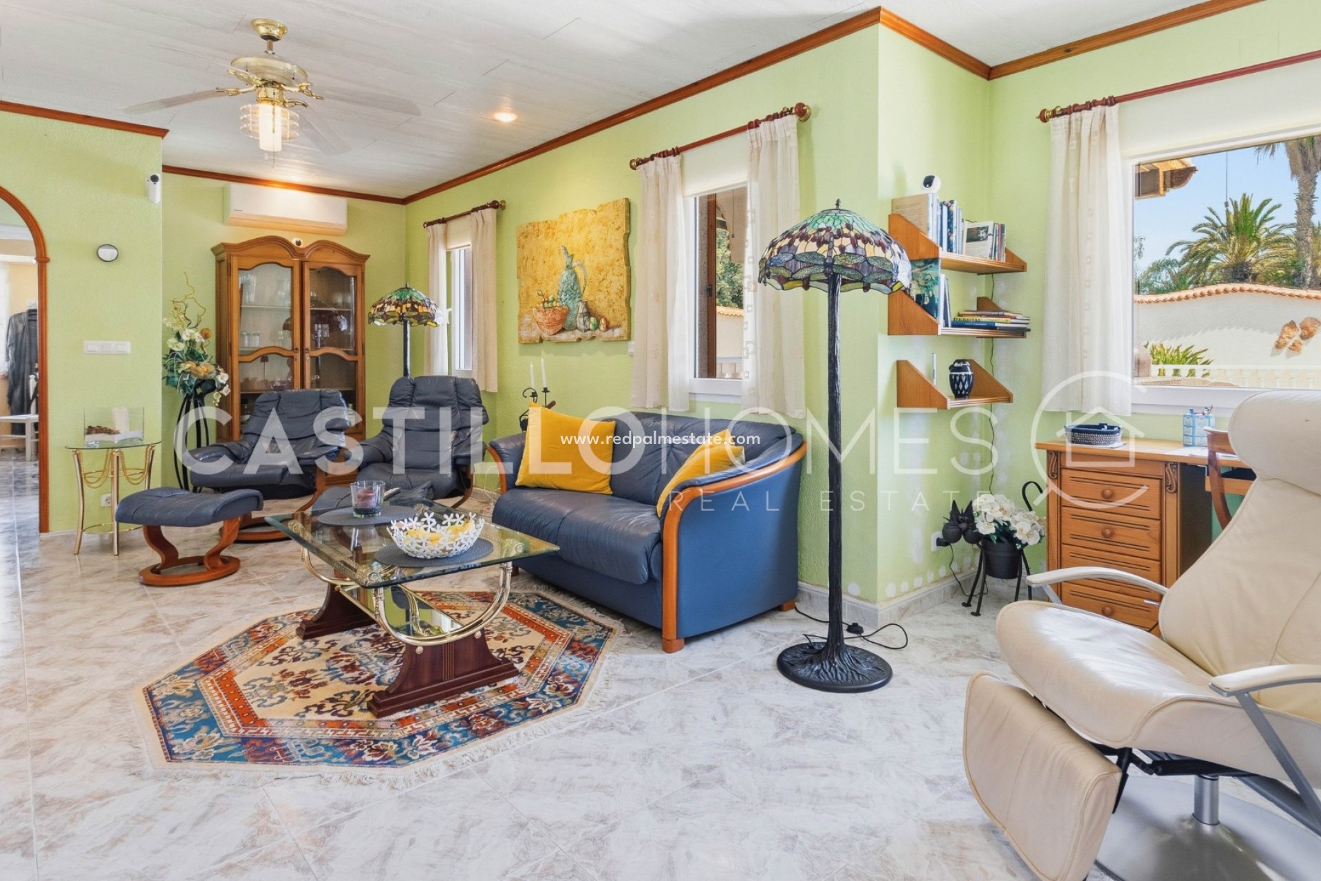 Resale - Villa -
Torrevieja - La Siesta - El Salado - Torreta