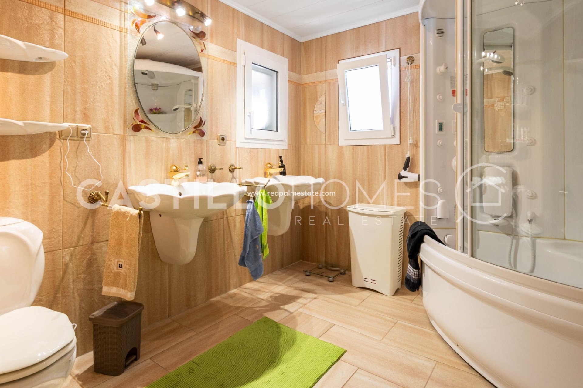 Resale - Villa -
Torrevieja - La Siesta - El Salado - Torreta