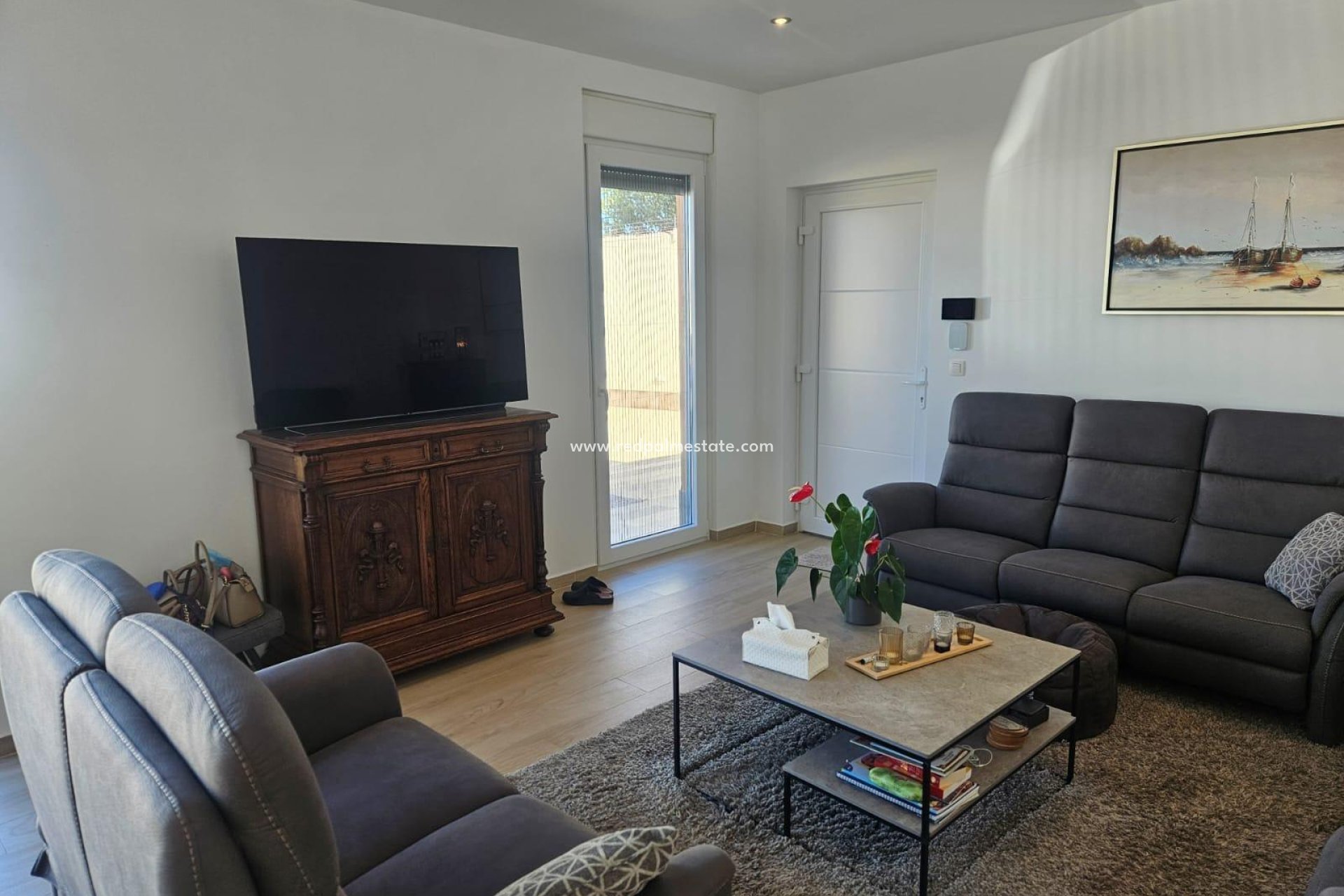 Resale - Villa -
Torrevieja - La Siesta - El Salado - Torreta