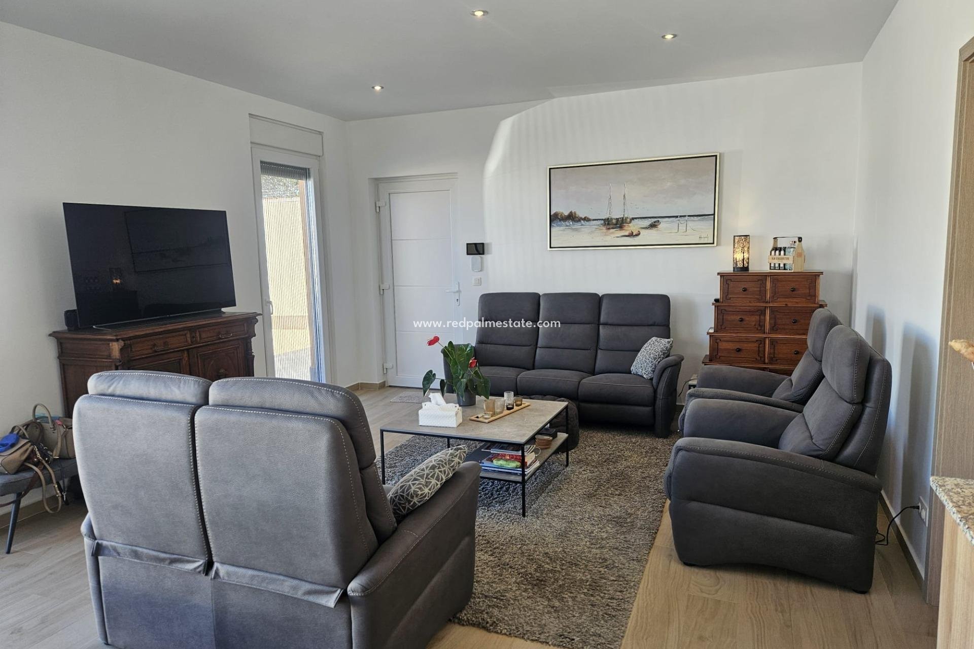 Resale - Villa -
Torrevieja - La Siesta - El Salado - Torreta