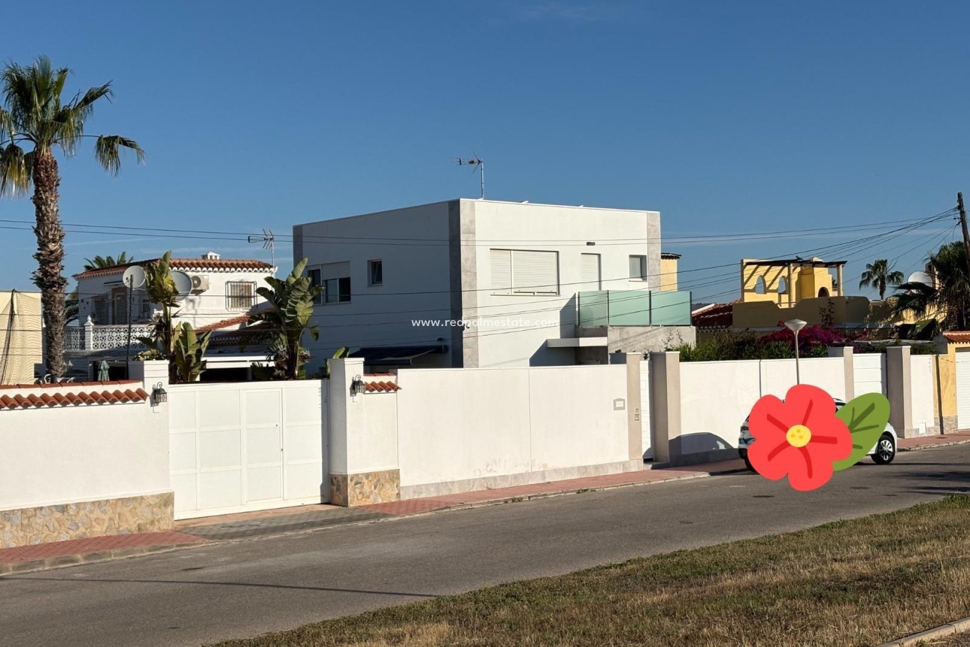 Resale - Villa -
Torrevieja - La Siesta - El Salado - Torreta