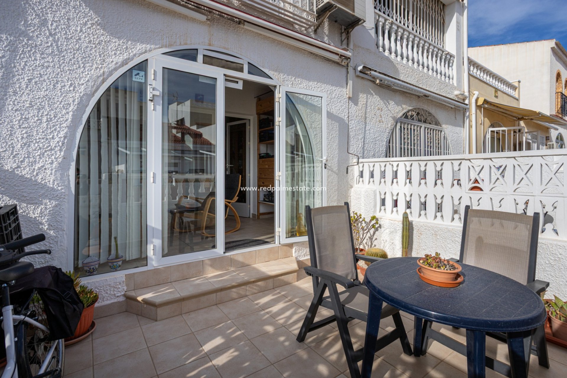 Resale - Villa -
Torrevieja - La siesta