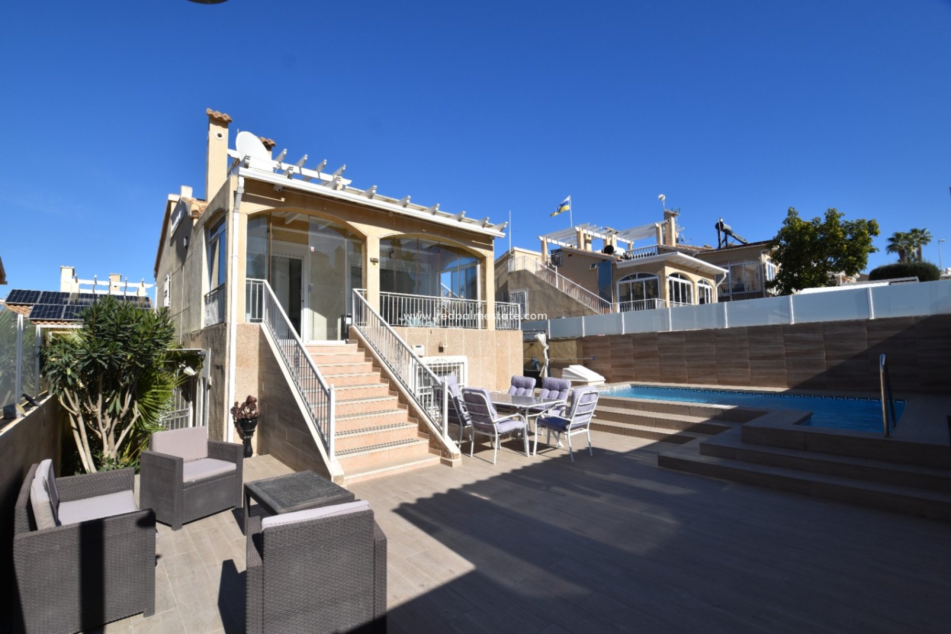 Resale - Villa -
Torrevieja - Los Altos