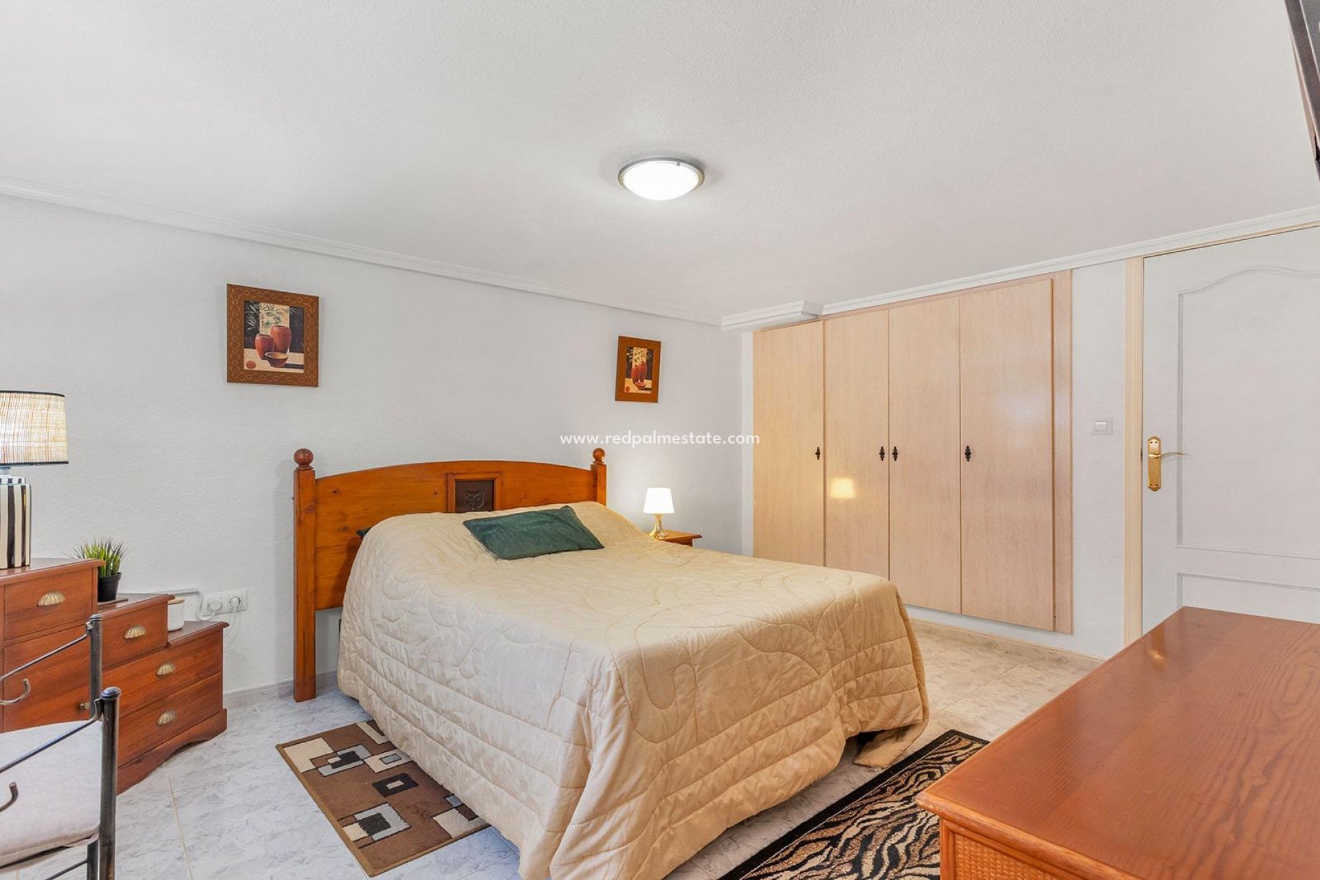Resale - Villa -
Torrevieja - Los balcones
