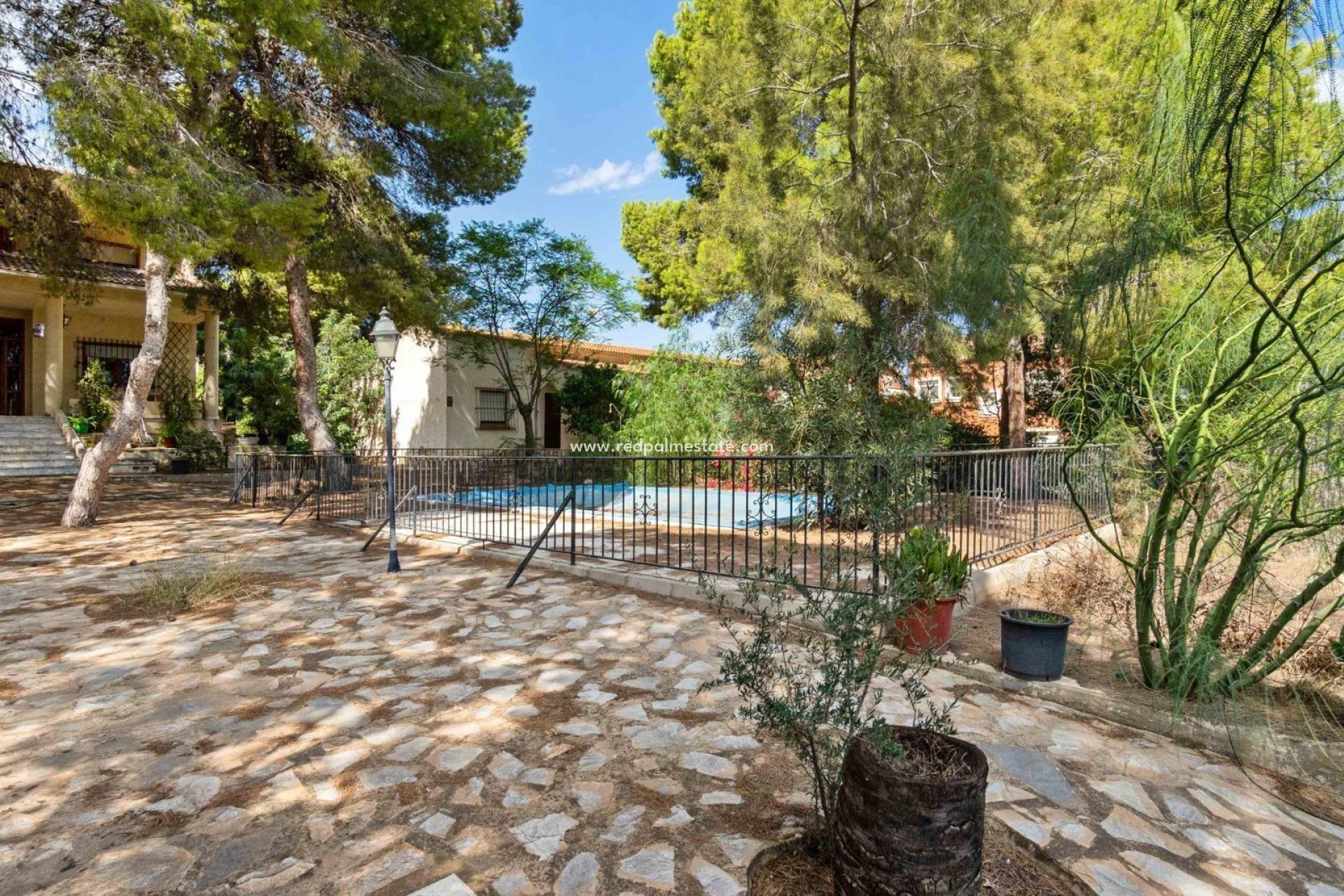 Resale - Villa -
Torrevieja - Los balcones
