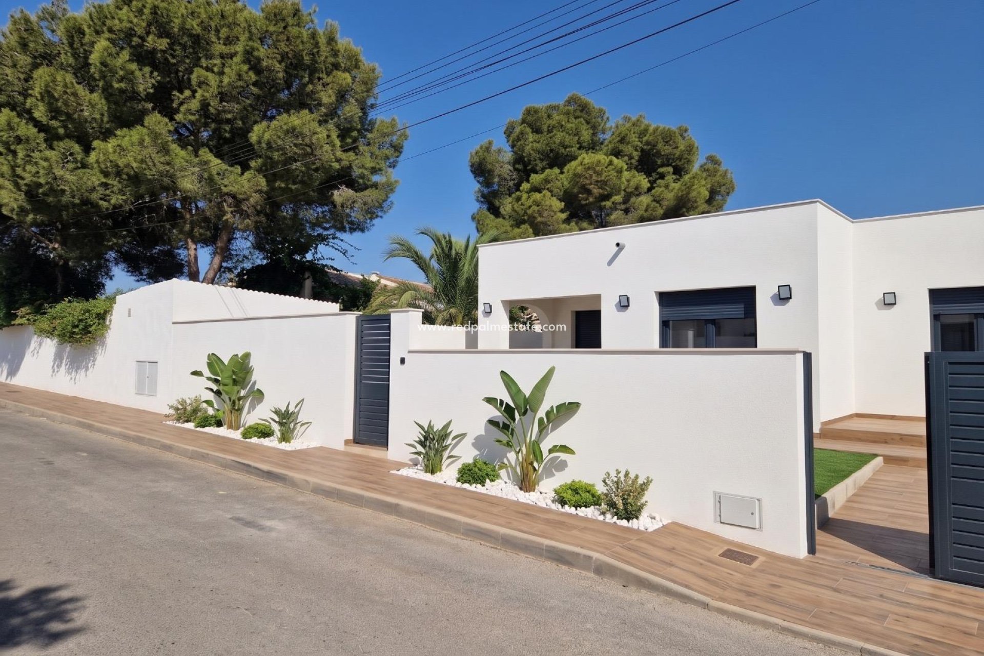 Resale - Villa -
Torrevieja - Los balcones
