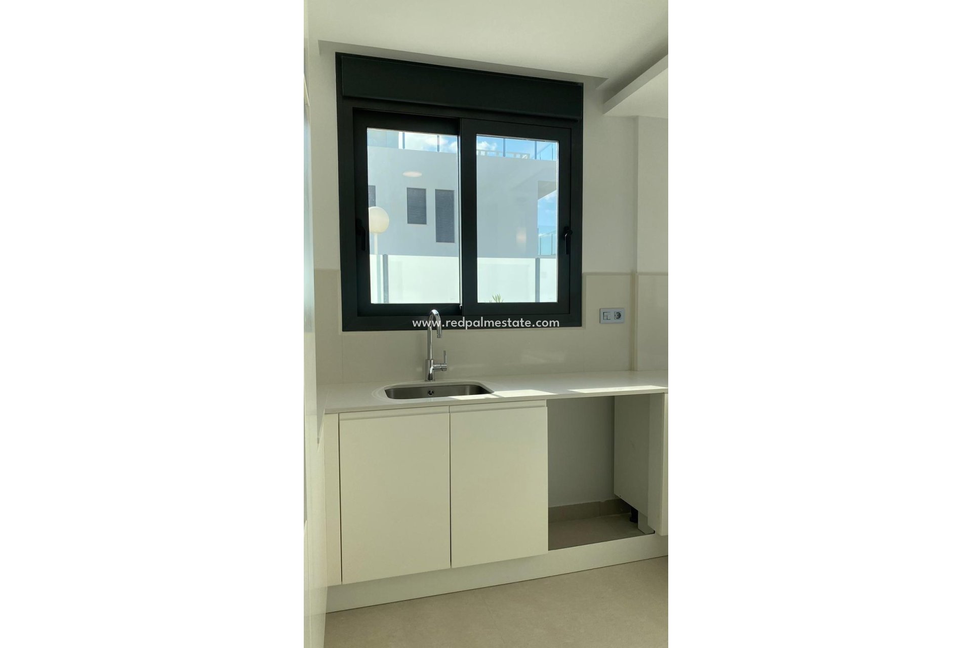 Resale - Villa -
Torrevieja - Los balcones