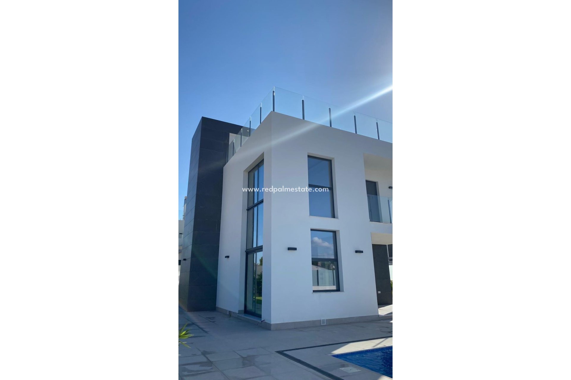 Resale - Villa -
Torrevieja - Los balcones