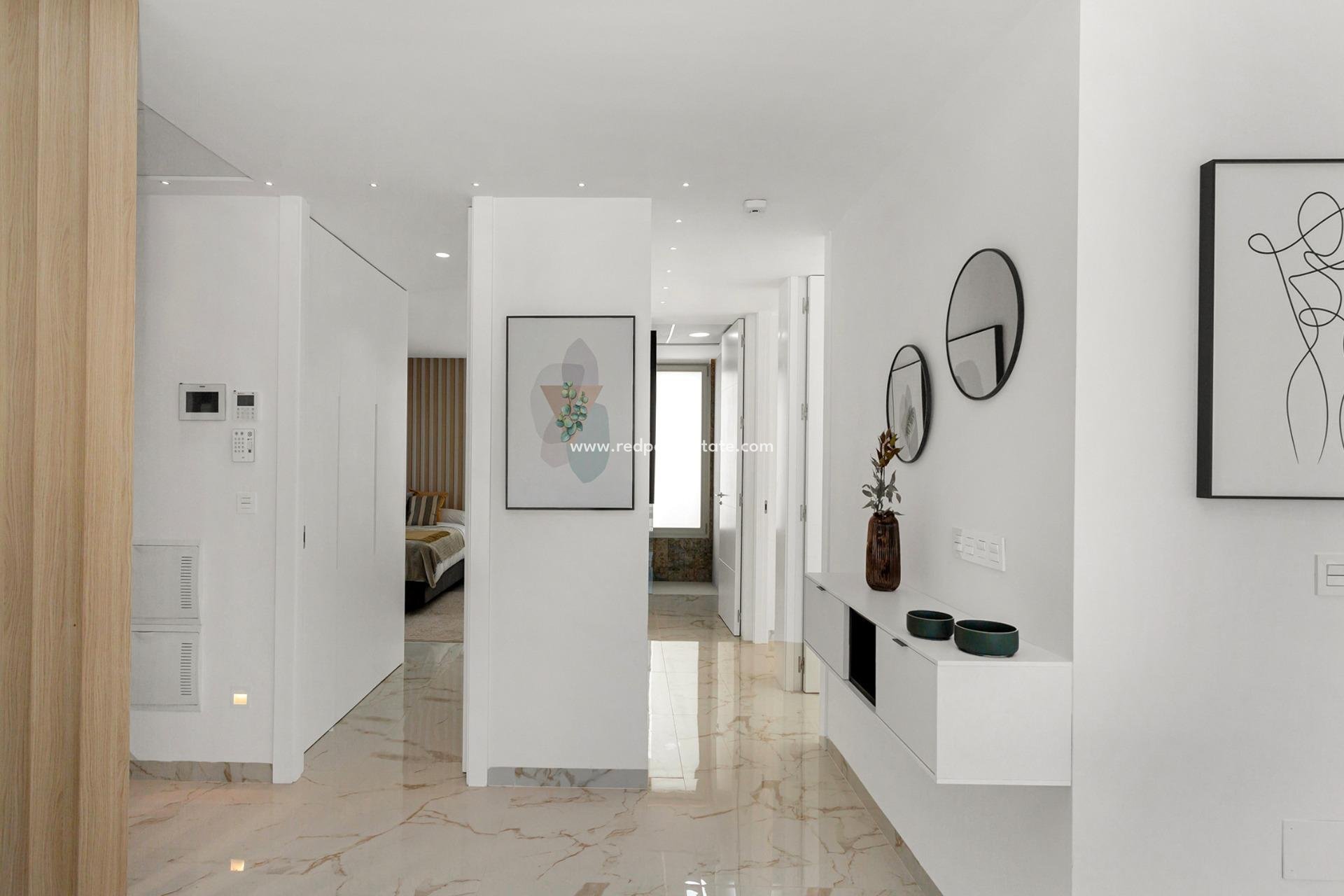 Resale - Villa -
Torrevieja - Los balcones