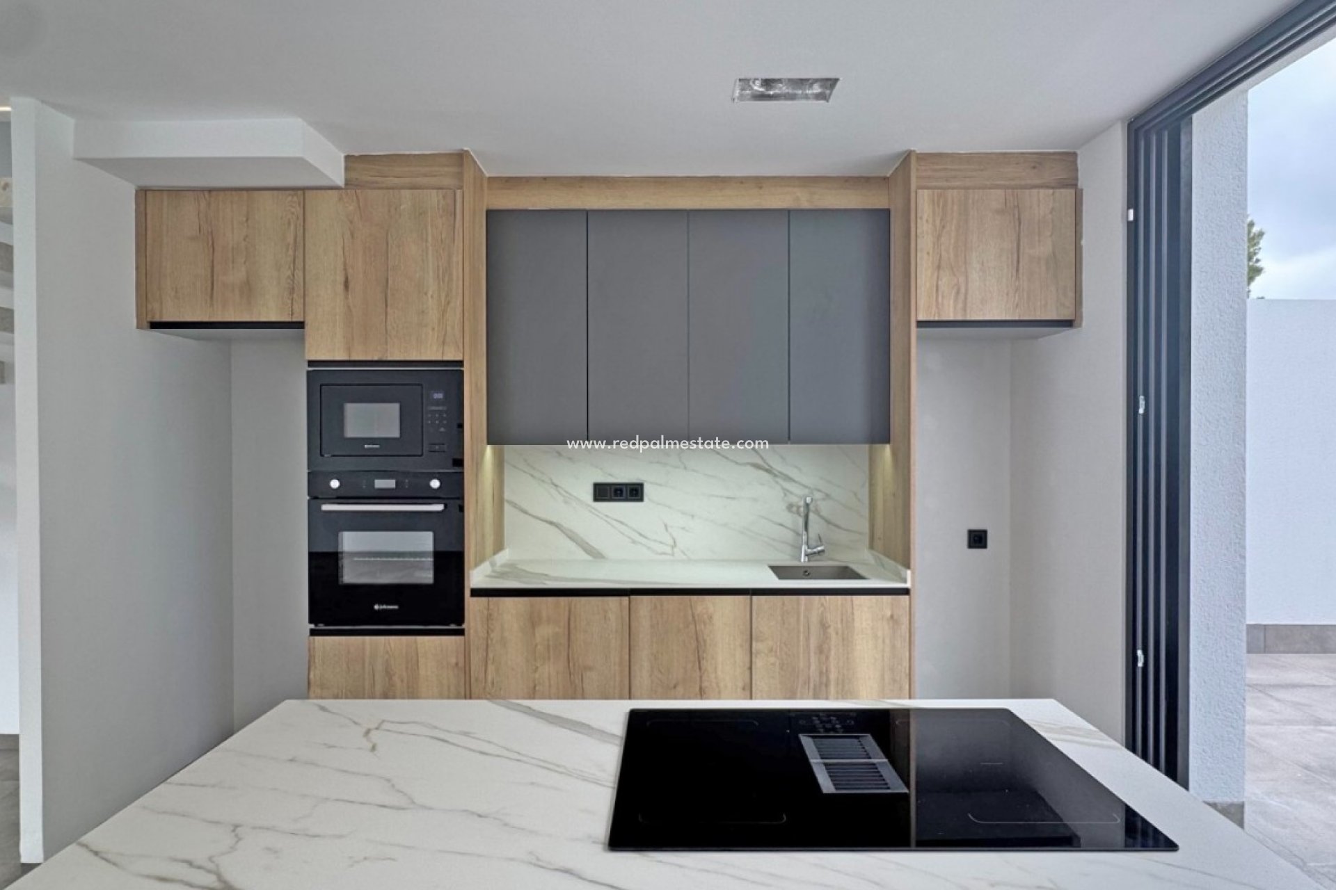 Resale - Villa -
Torrevieja - Los balcones