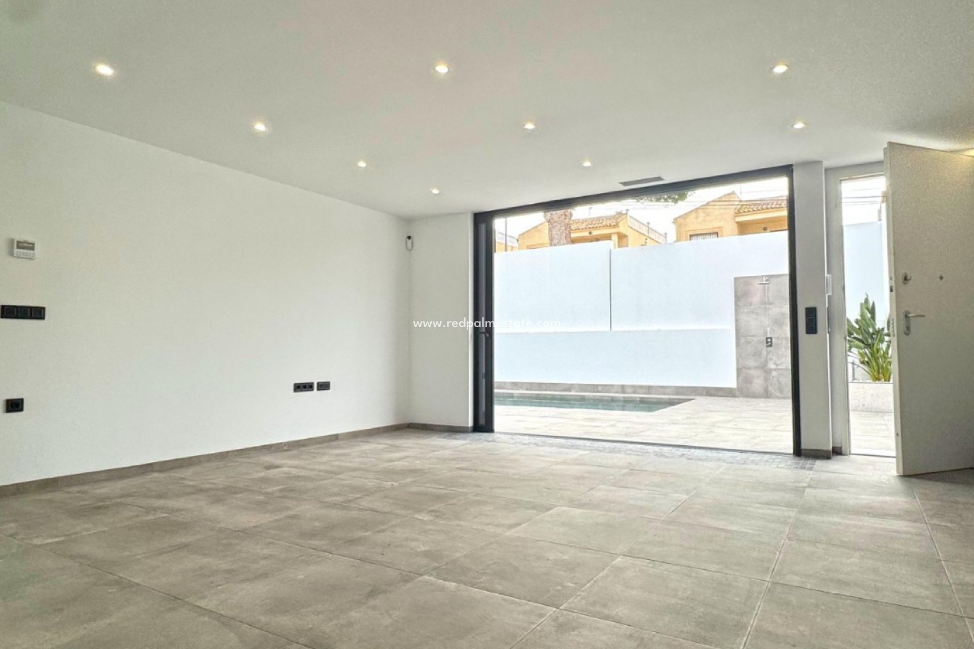 Resale - Villa -
Torrevieja - Los balcones