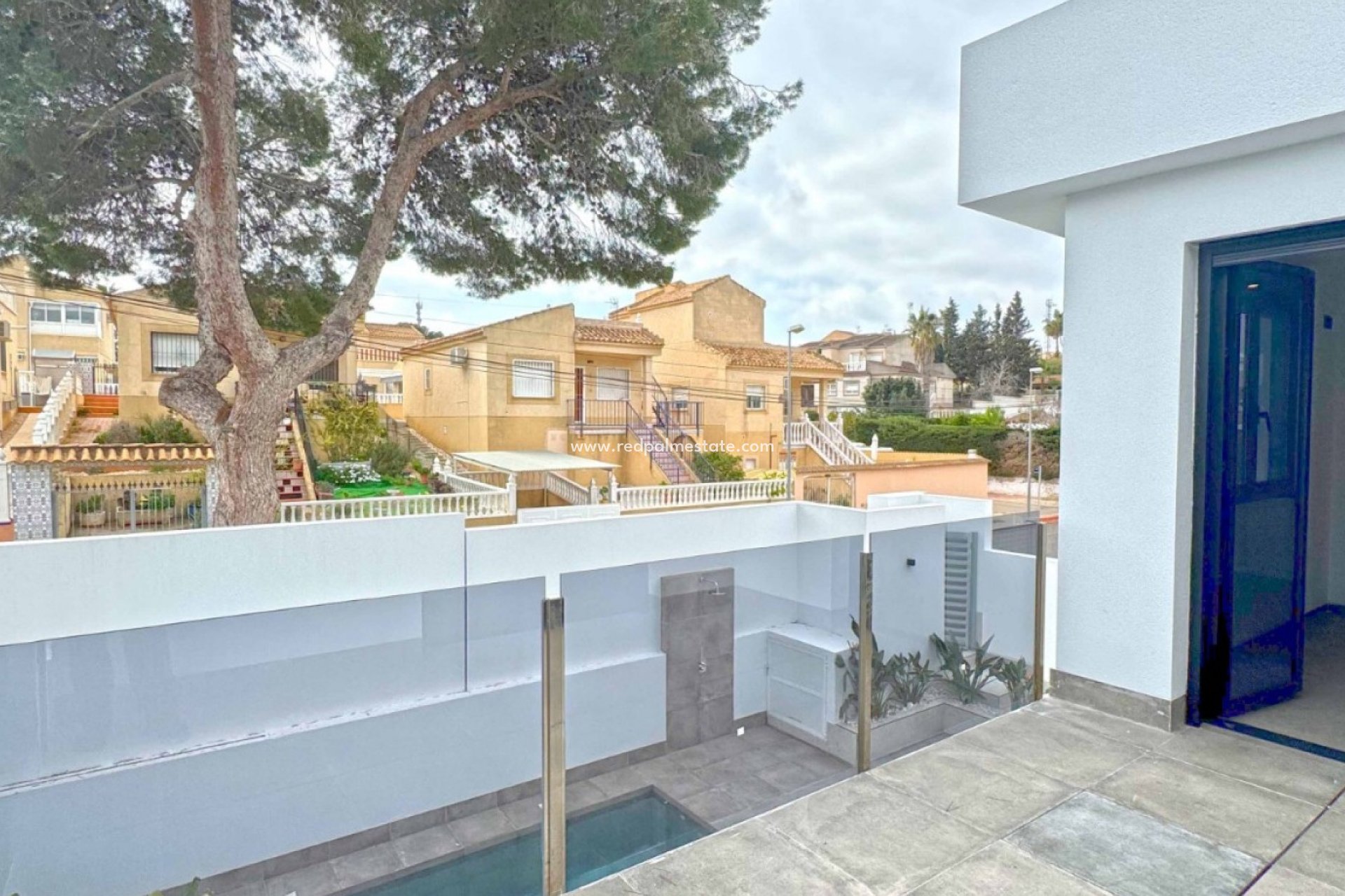Resale - Villa -
Torrevieja - Los balcones