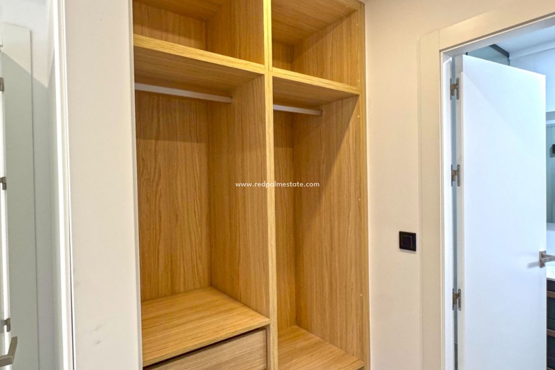 Resale - Villa -
Torrevieja - Los balcones