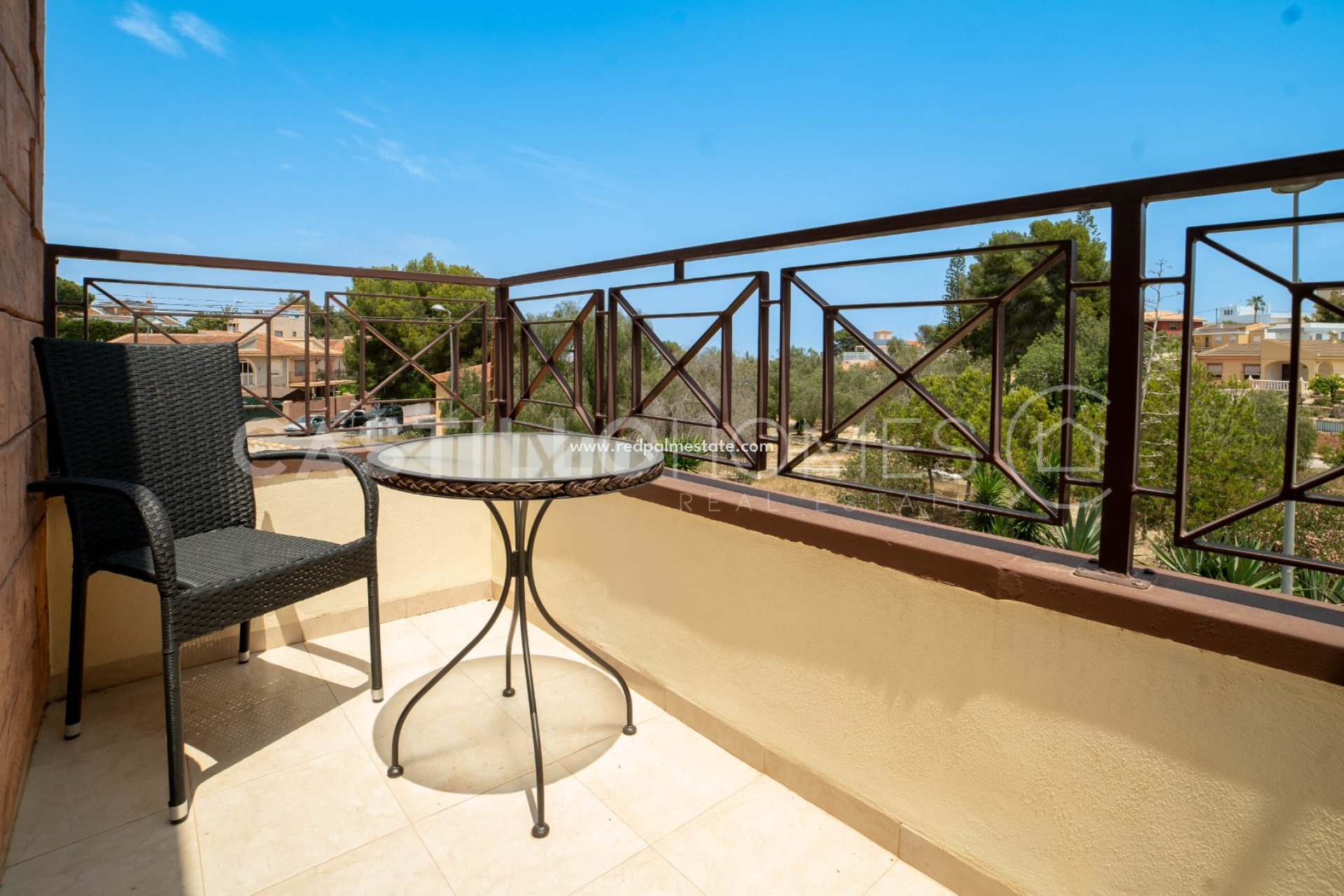 Resale - Villa -
Torrevieja - Los balcones